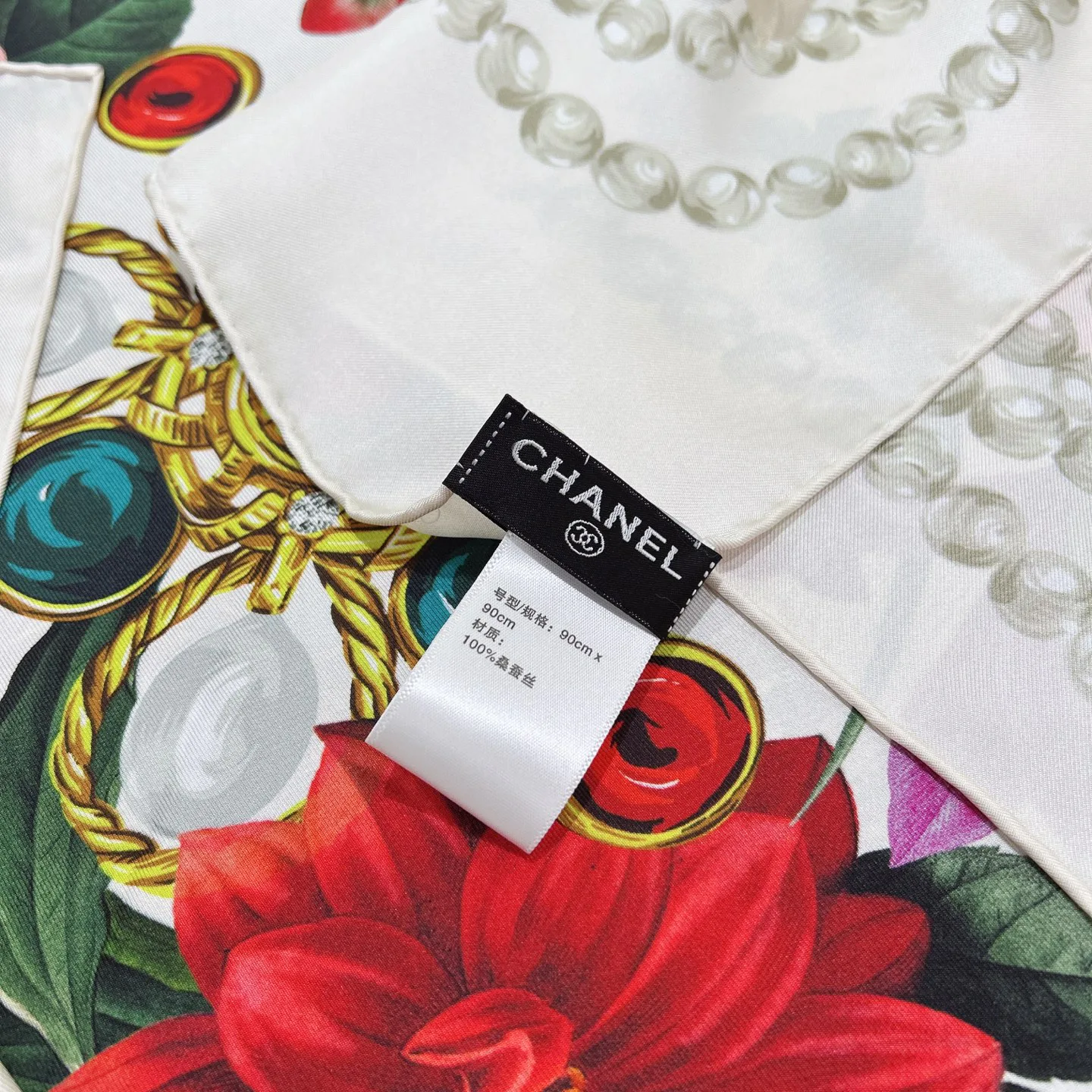 Платки Chanel 12737671