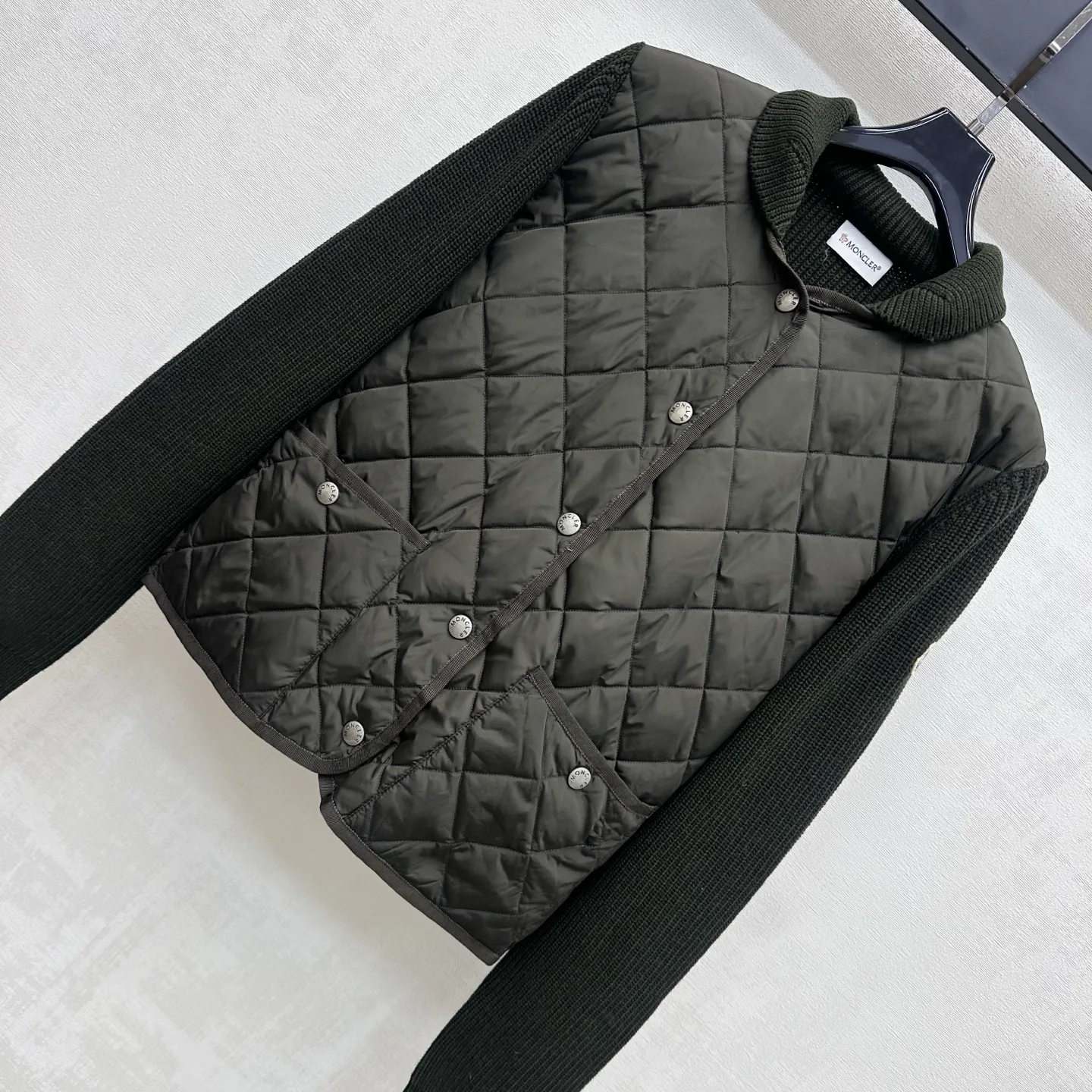 Куртки И Пуховики Женские Moncler 18432068
