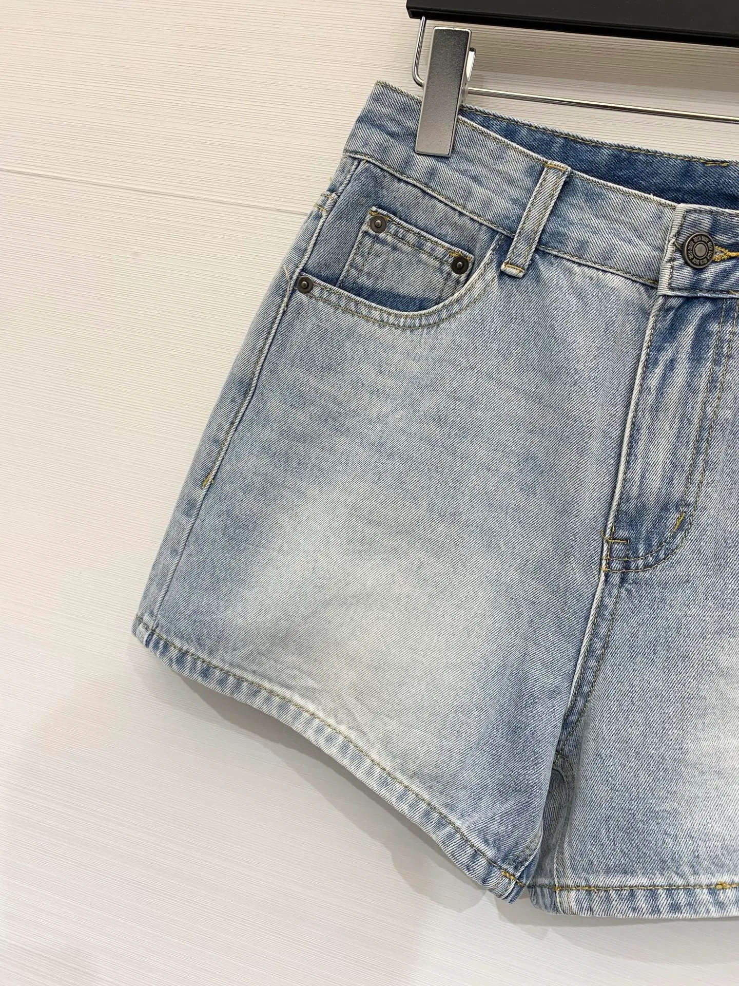 Шорты Женские Christian Dior 11788259