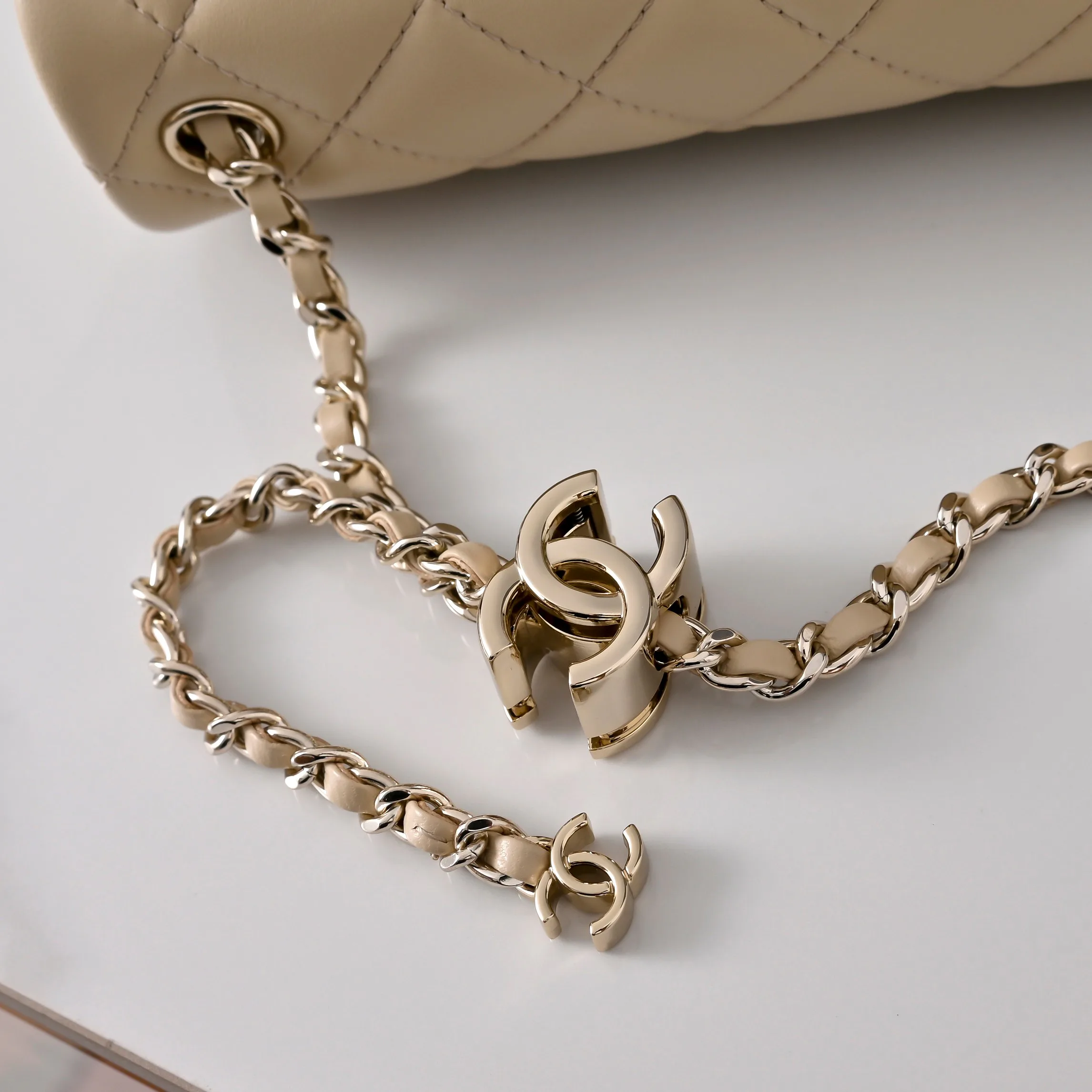 Классические Сумки Женские Chanel 18147939