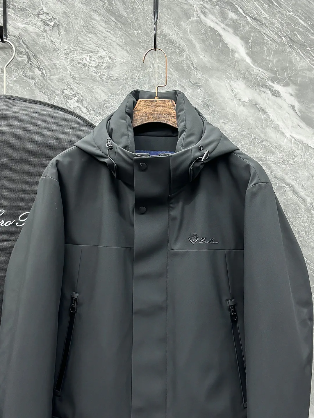 Куртки И Пуховики Женские Loro Piana 1392984