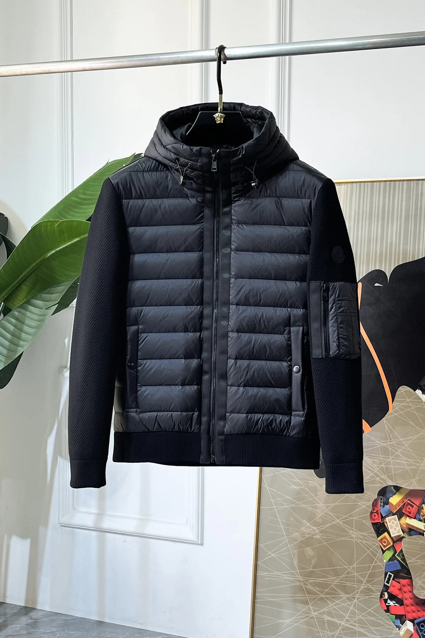 Куртки И Пуховики Мужские Moncler 1298747