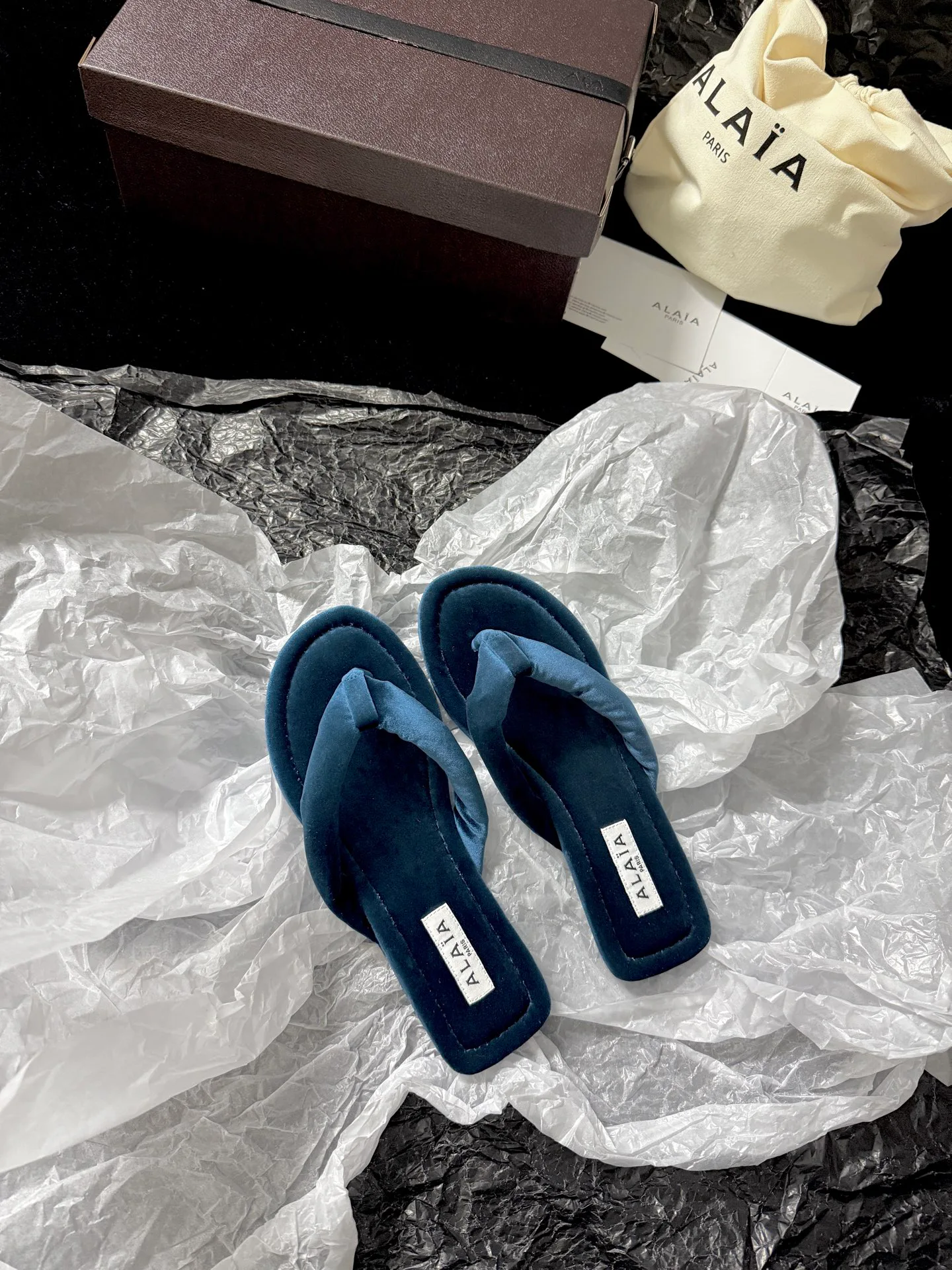 Шлепанцы Женские Alaia 9476201