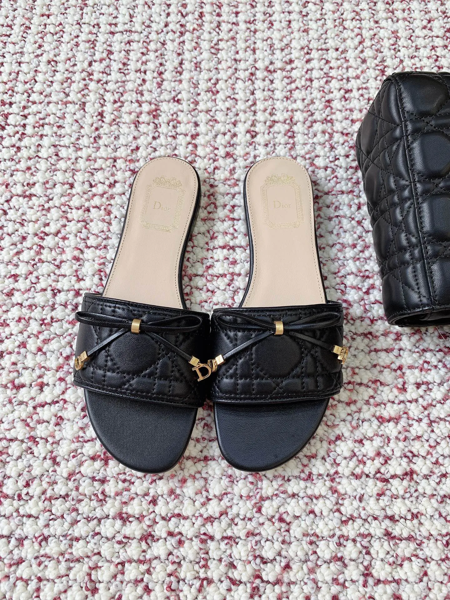 Шлепанцы Женские Christian Dior 13438303