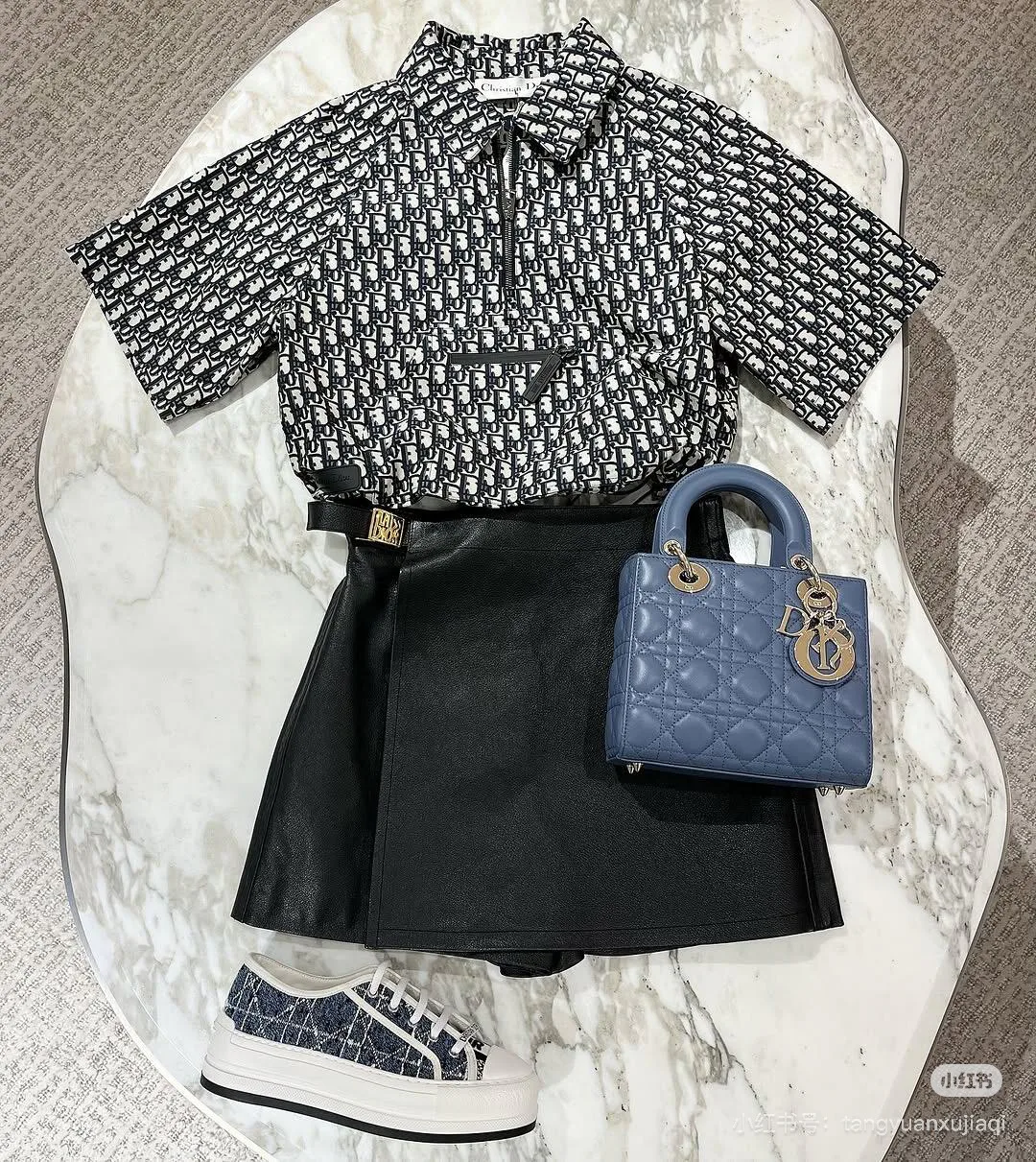 Куртки Женские Christian Dior Куртки Женские Christian Dior