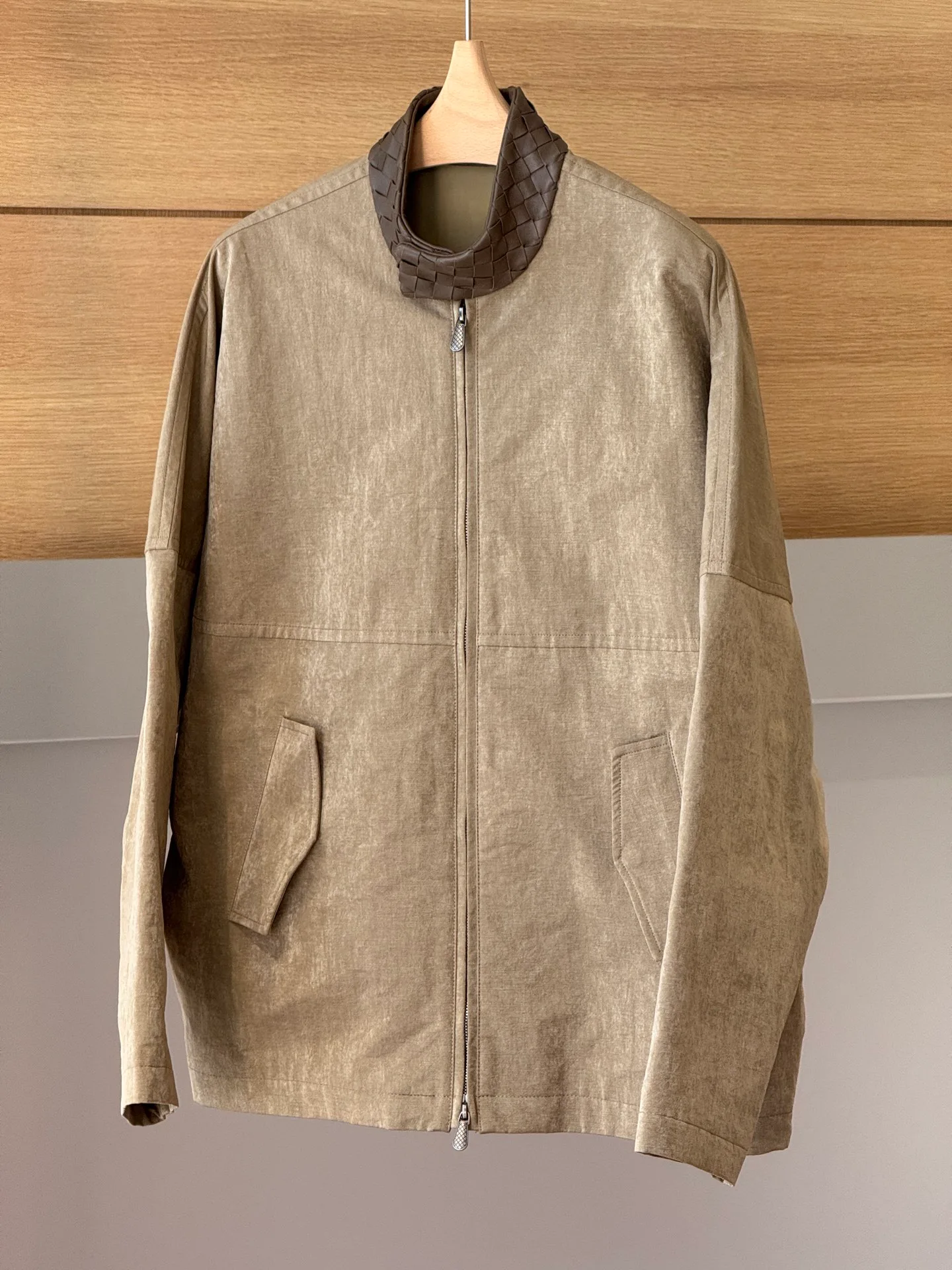 Куртки И Пуховики Женские Bottega Veneta 17881387