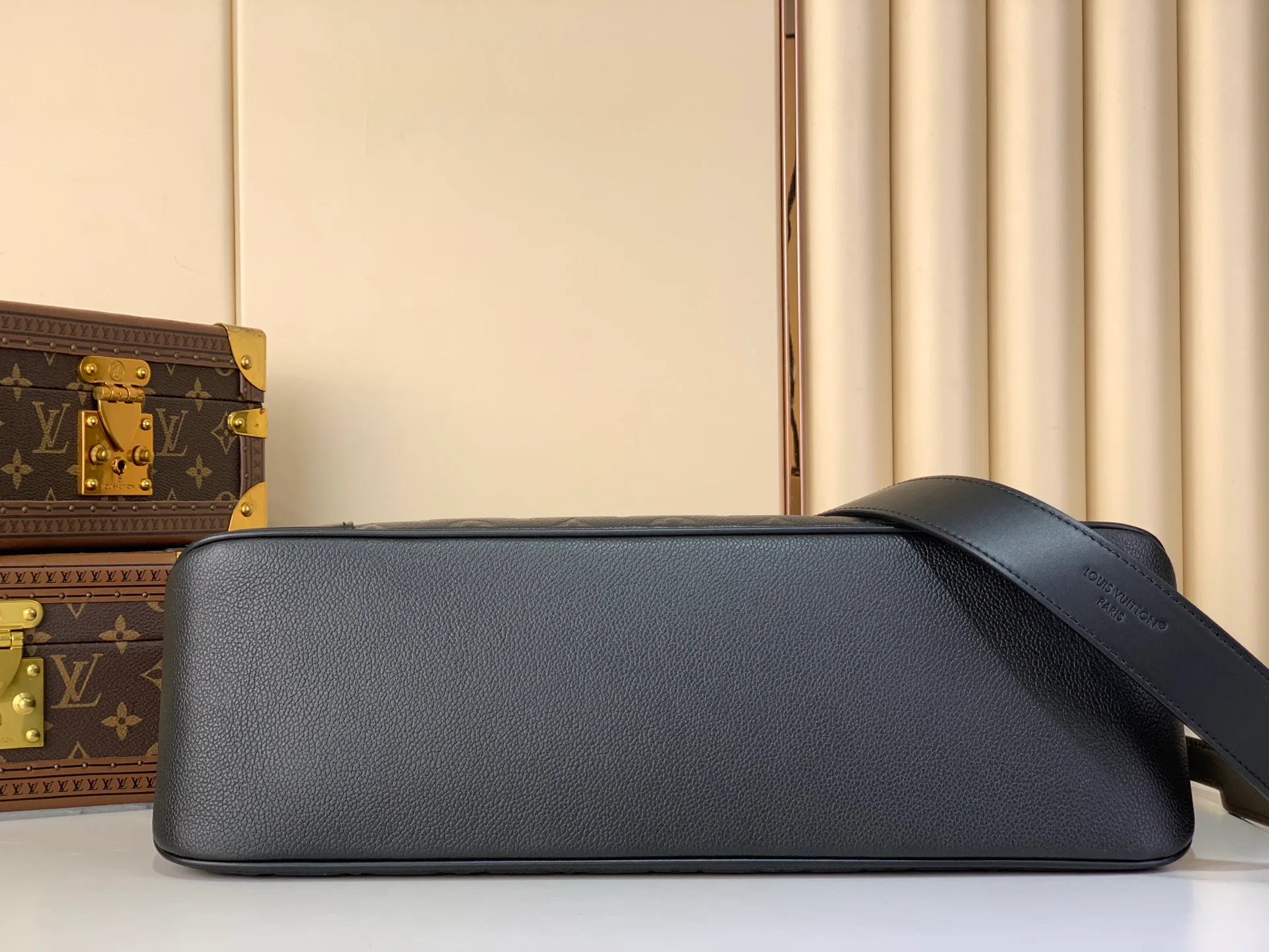 Классические Сумки Женские Louis Vuitton 13455875