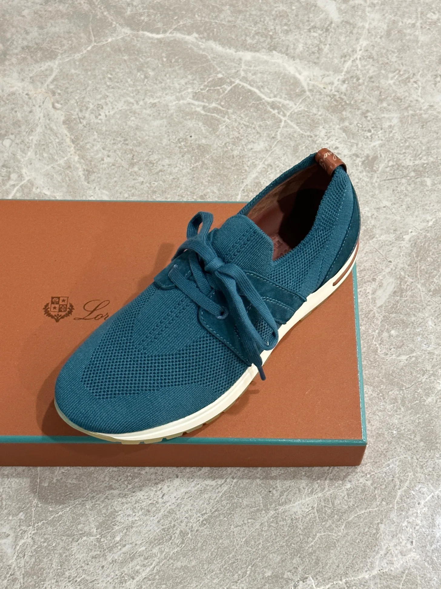 Кроссовки Женские Loro Piana 21678