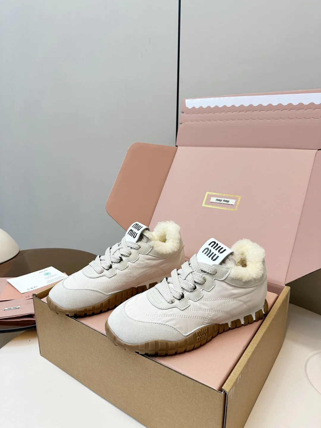 Кроссовки Женские Miu Miu 582519