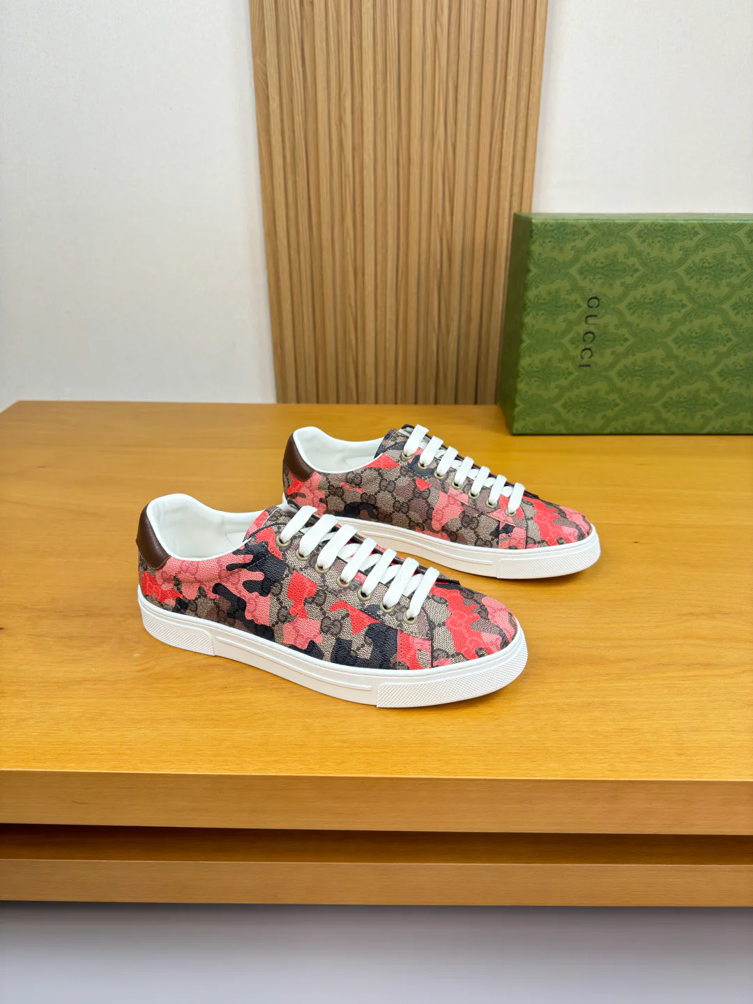 Кеды Женские Gucci 11702491