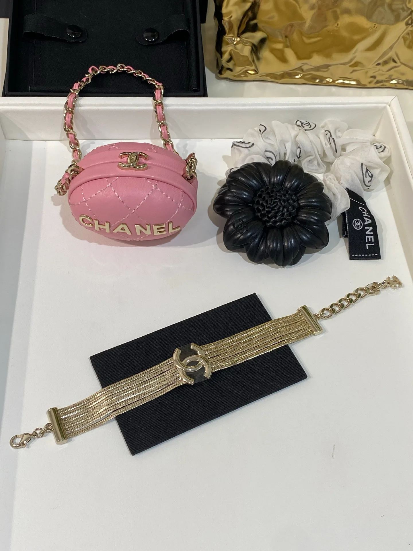 Бижутерия Chanel 18122927