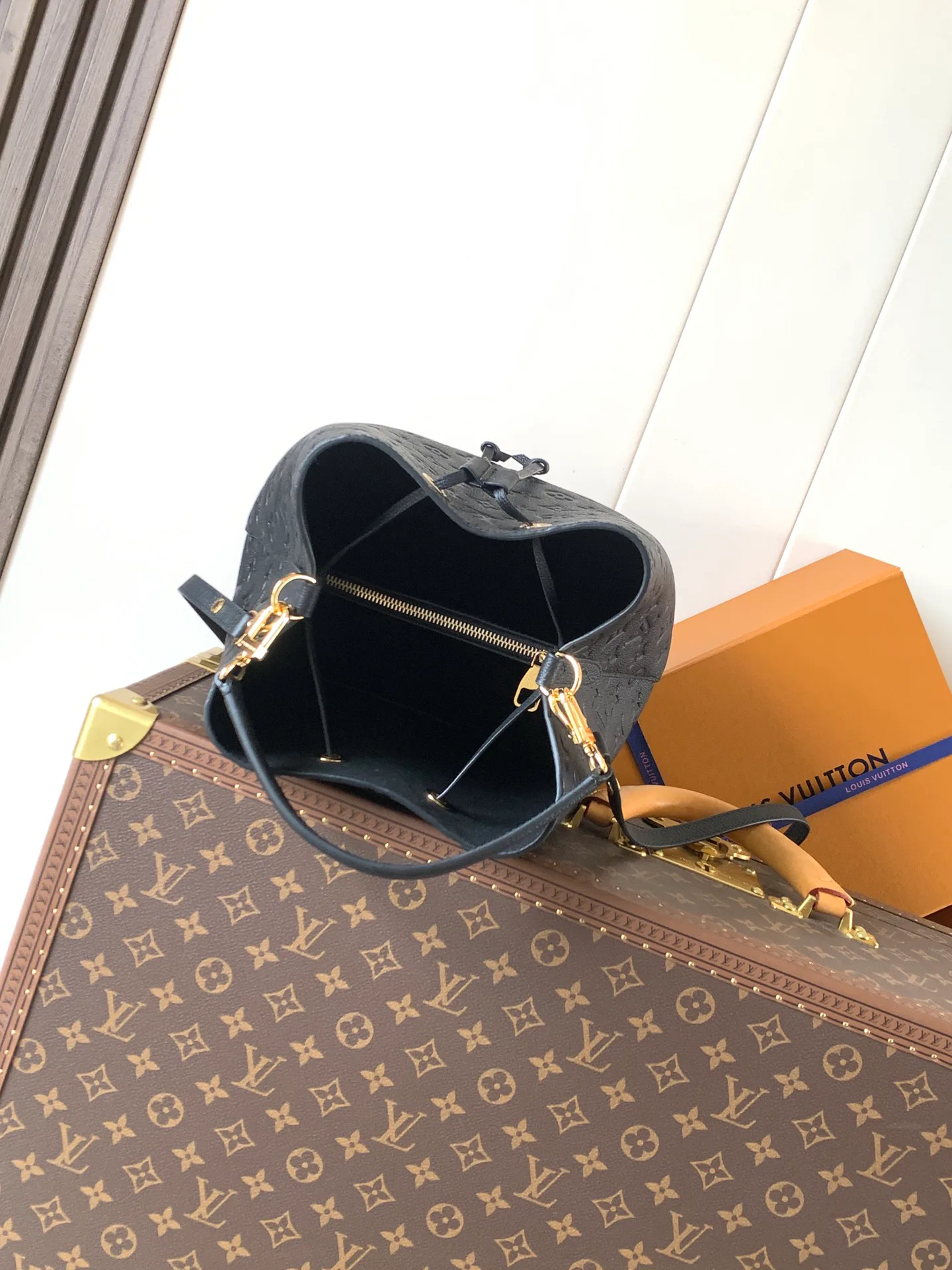 Классические Сумки Женские Louis Vuitton 11704170