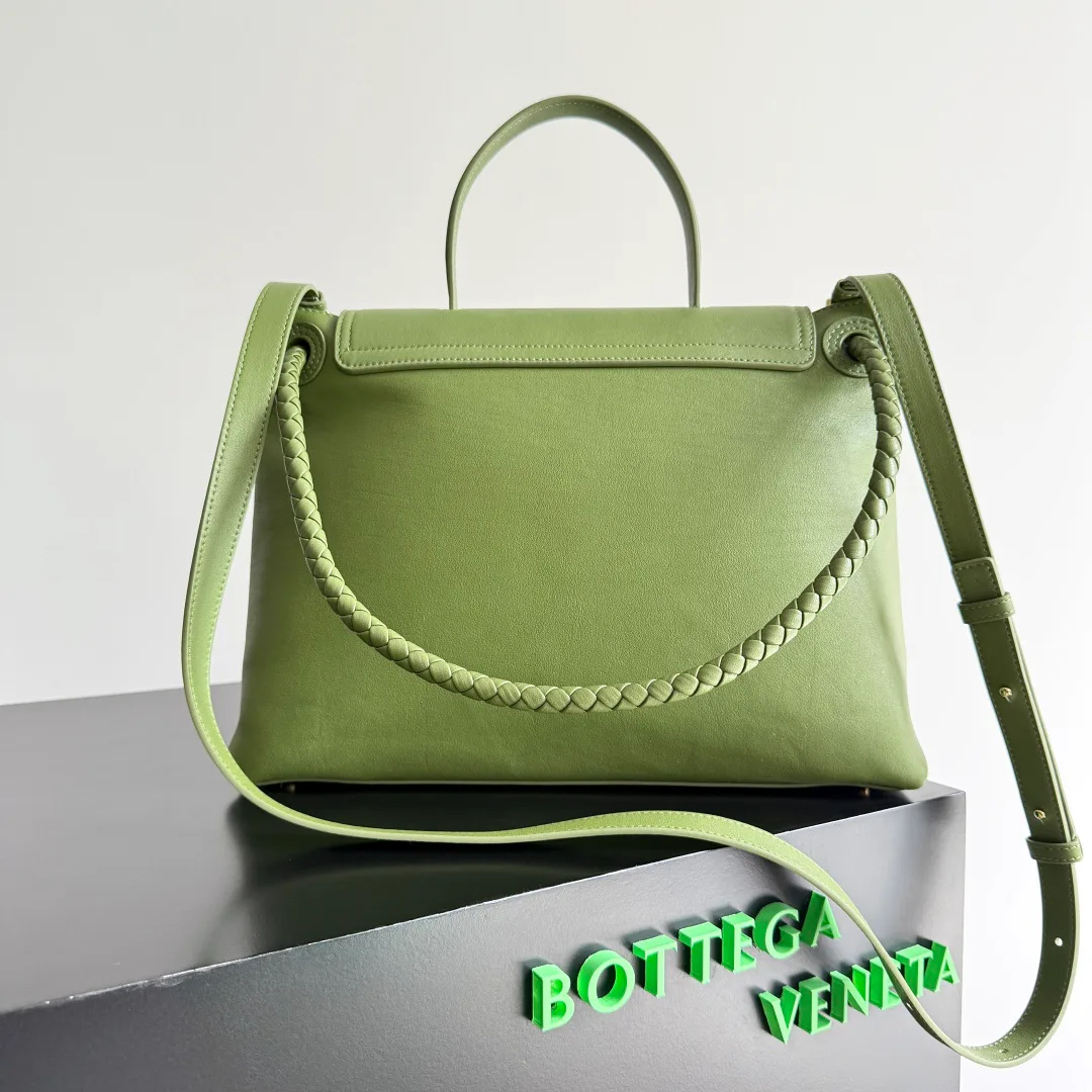 Классические Сумки Женские Bottega Veneta 16878907