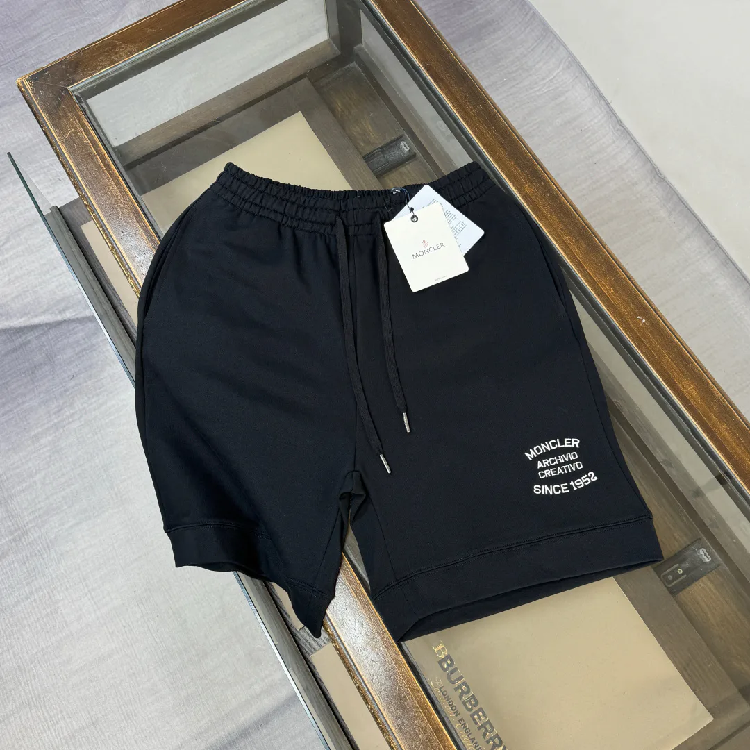 Шорты Женские Moncler 11668005