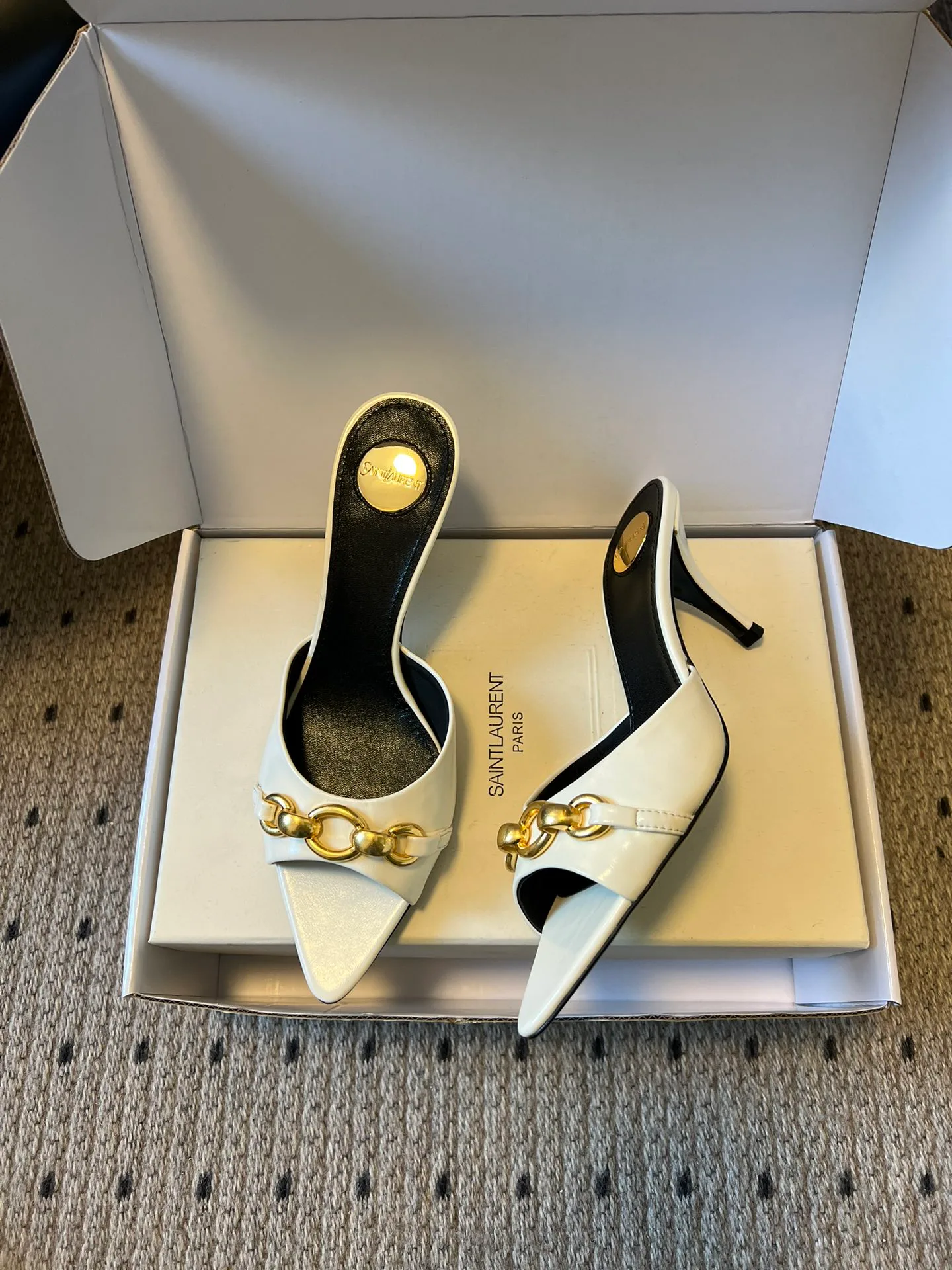 Босоножки Женские Saint Laurent 10835472