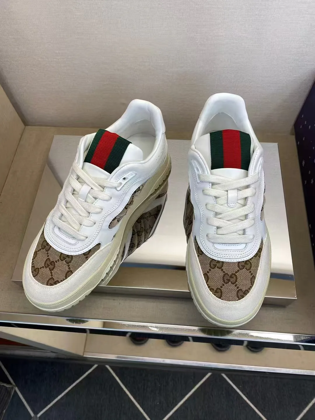 Кроссовки Мужские Gucci 17955514