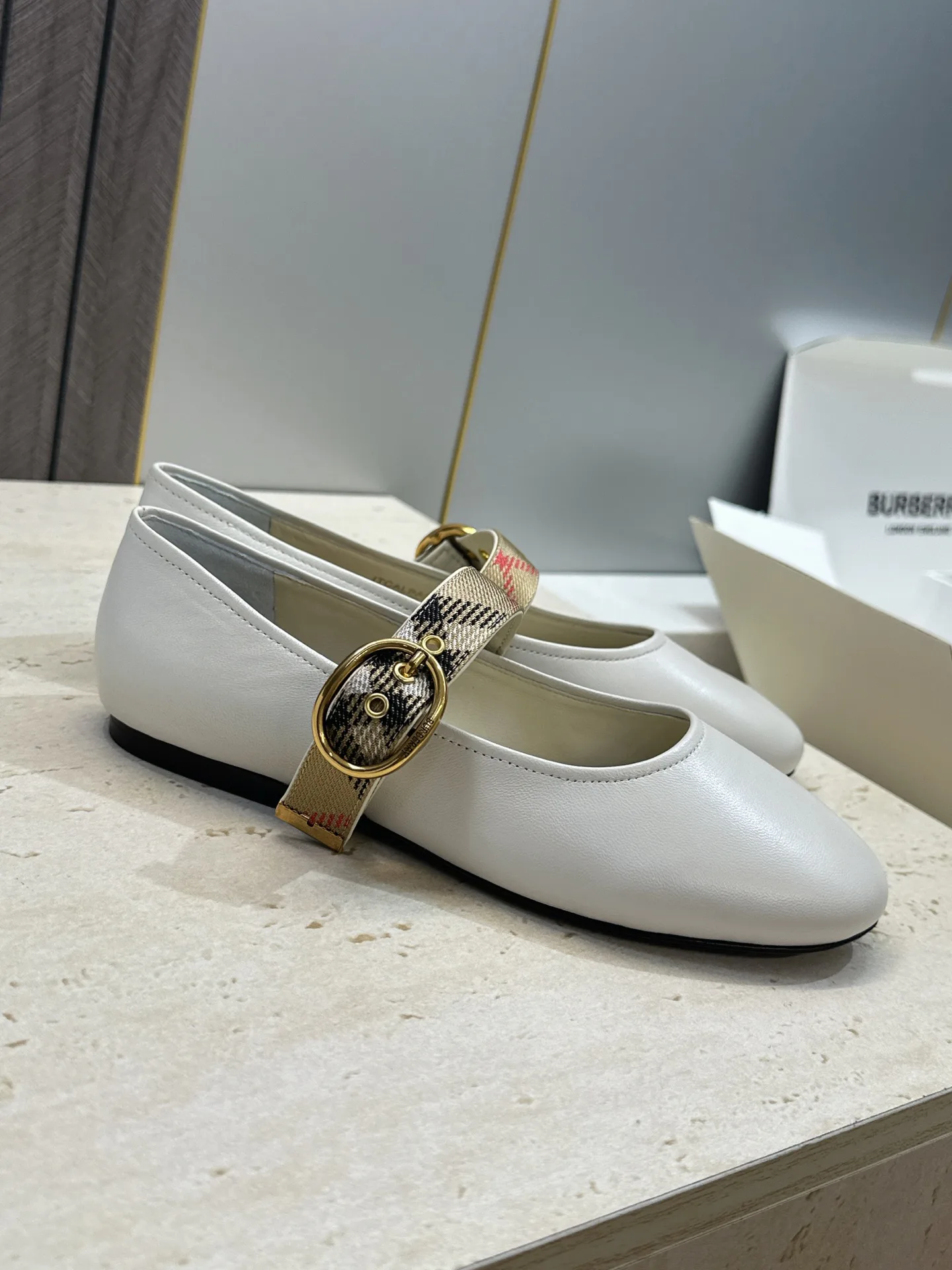Балетки Женские Burberry 18508236