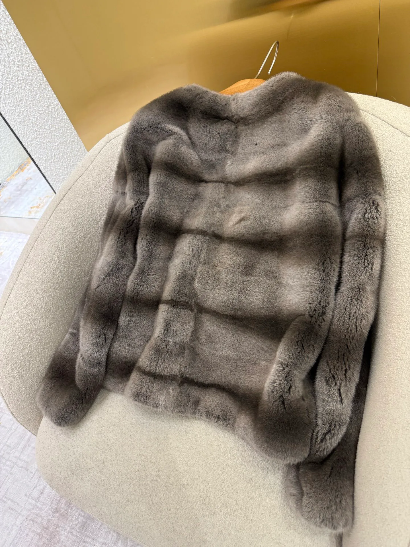 Шубы Женские Fendi 250984