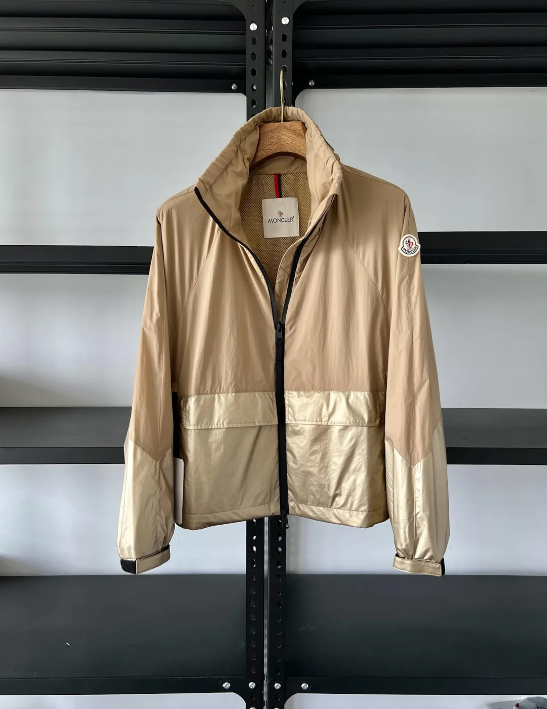 Куртки И Пуховики Женские Moncler 11489421
