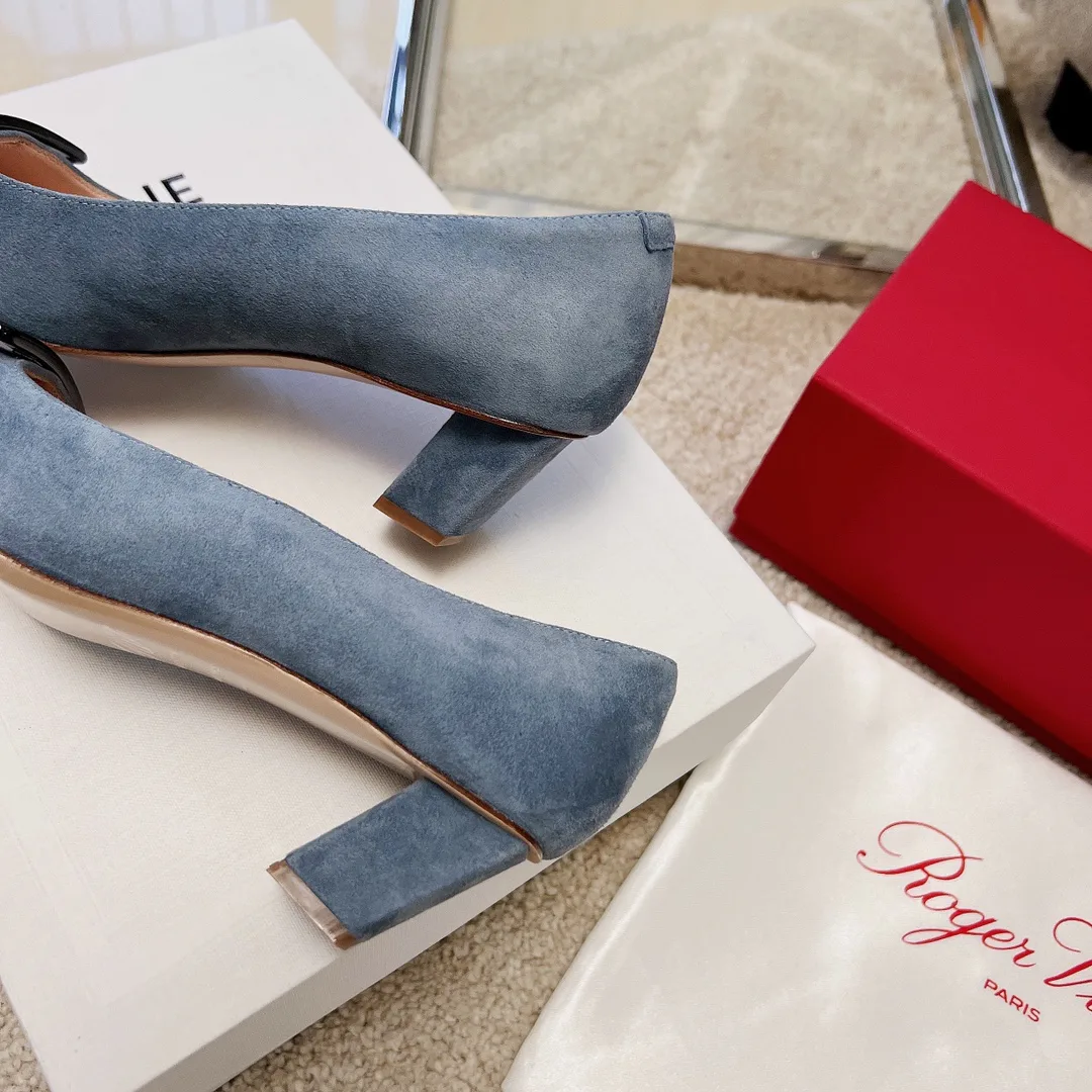 Туфли Женские Roger Vivier 17550738