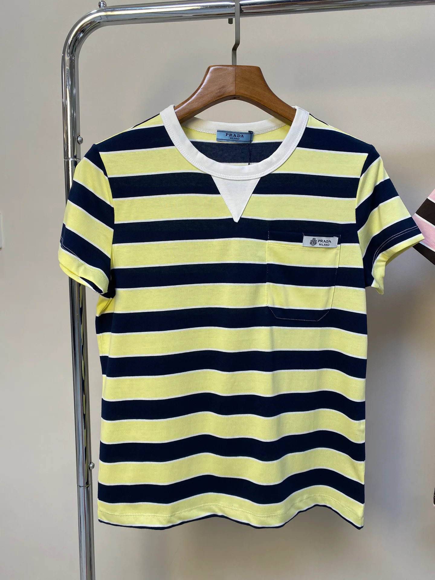 Футболки Женские Prada 11516845