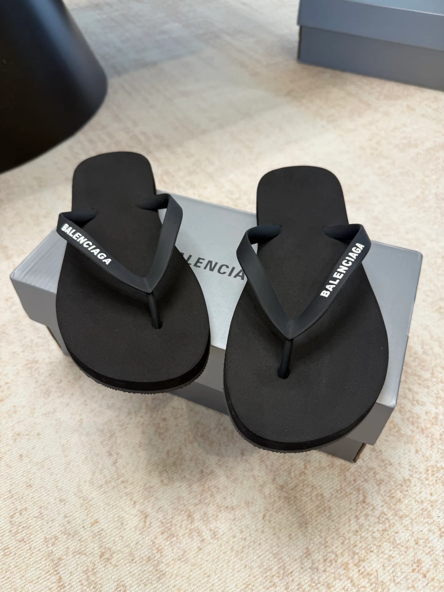 Шлепанцы Женские Balenciaga 11581877