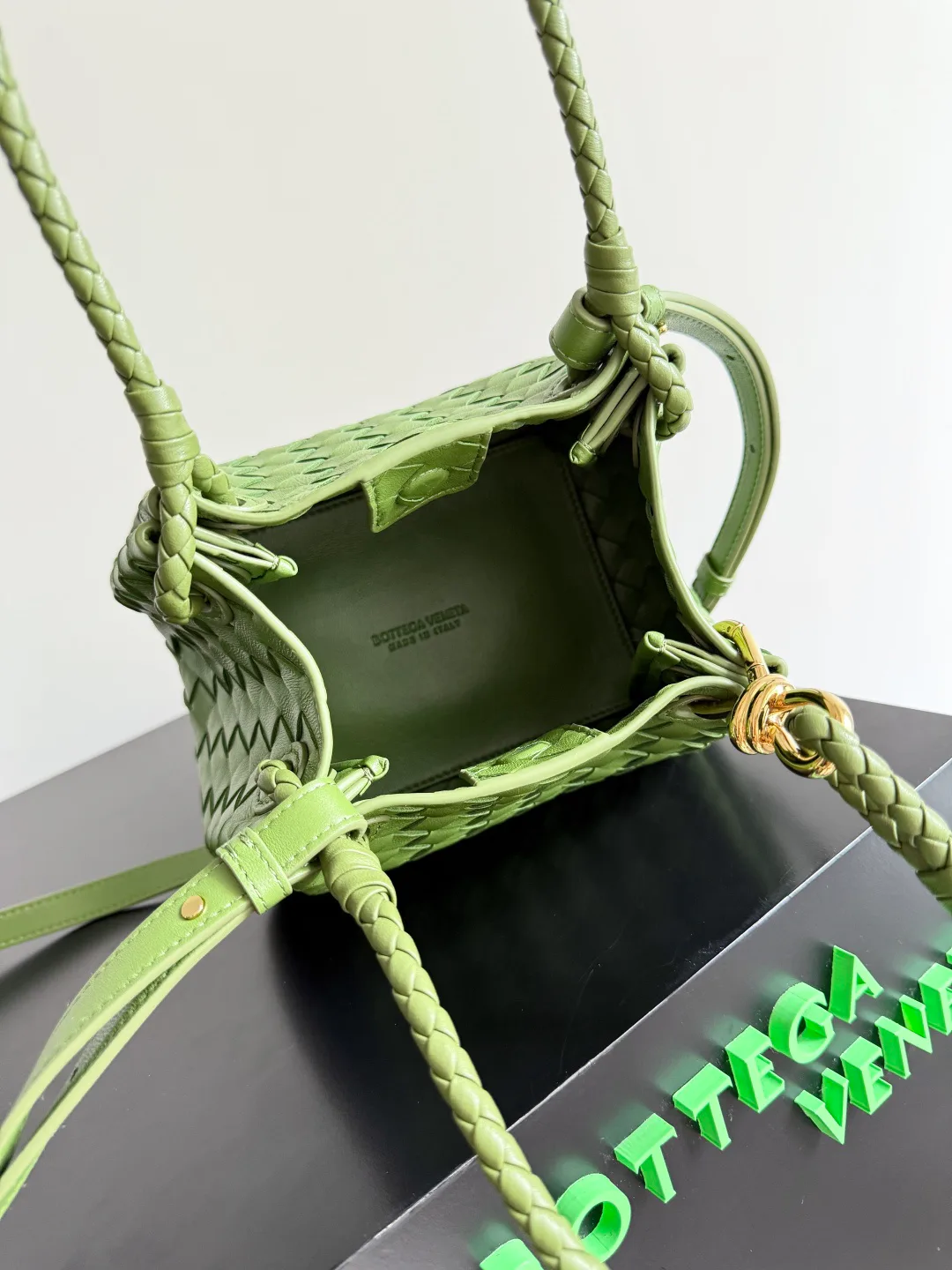 Классические Сумки Женские Bottega Veneta 9988481