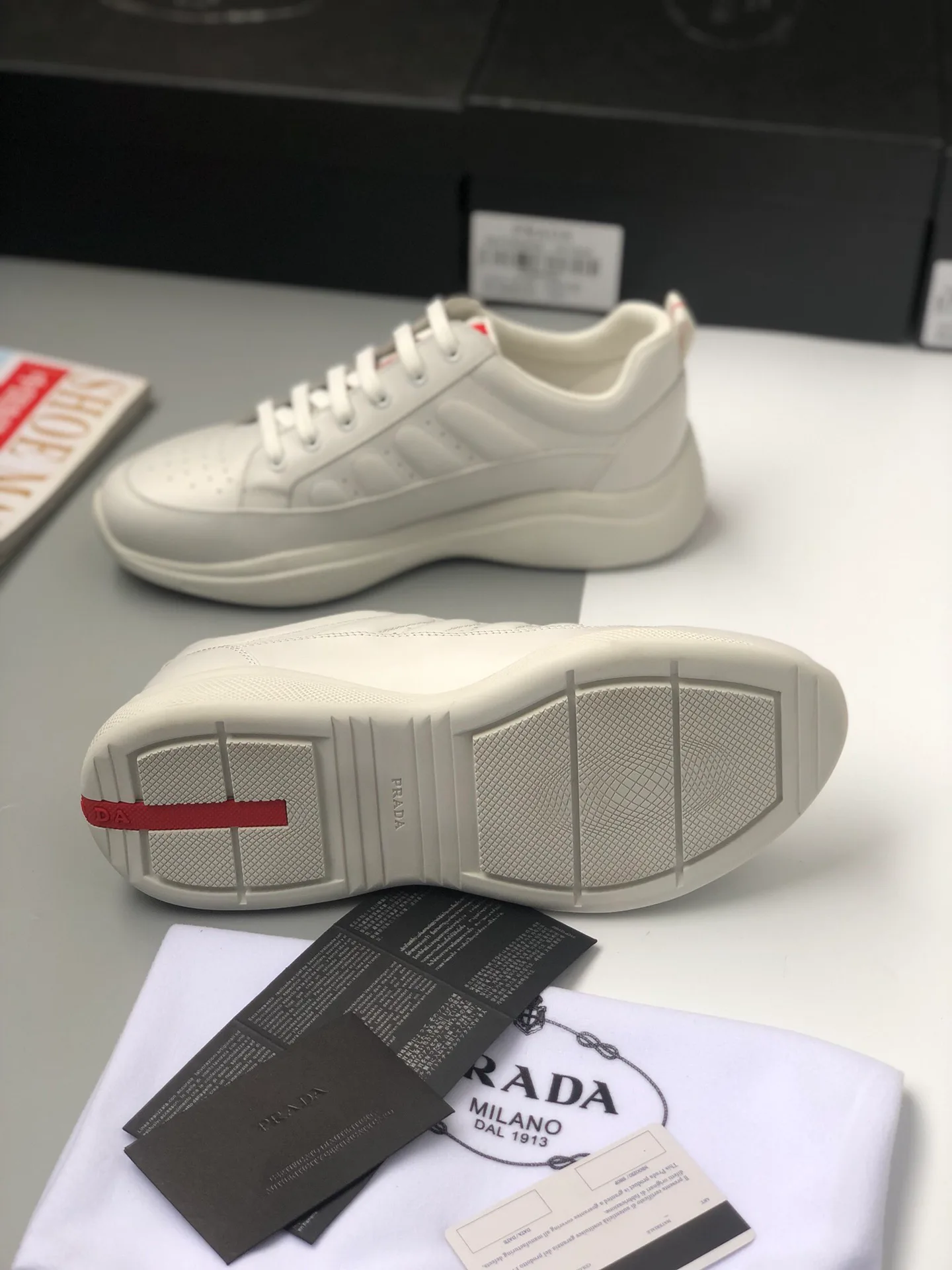 Кроссовки Мужские Prada 11211944