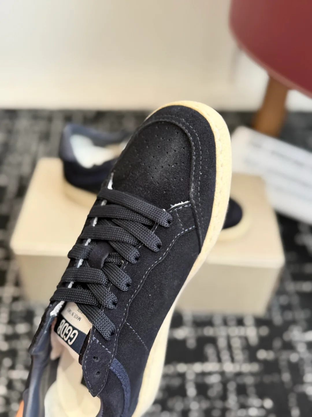 Кроссовки Женские Golden Goose 18305928
