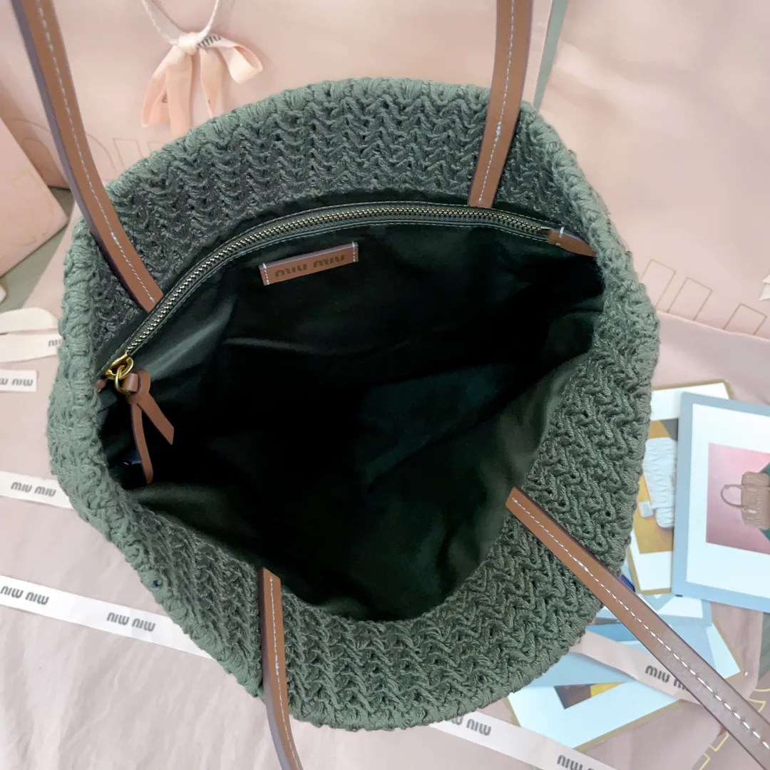 Сумки На Ремне Женские Miu Miu 111349