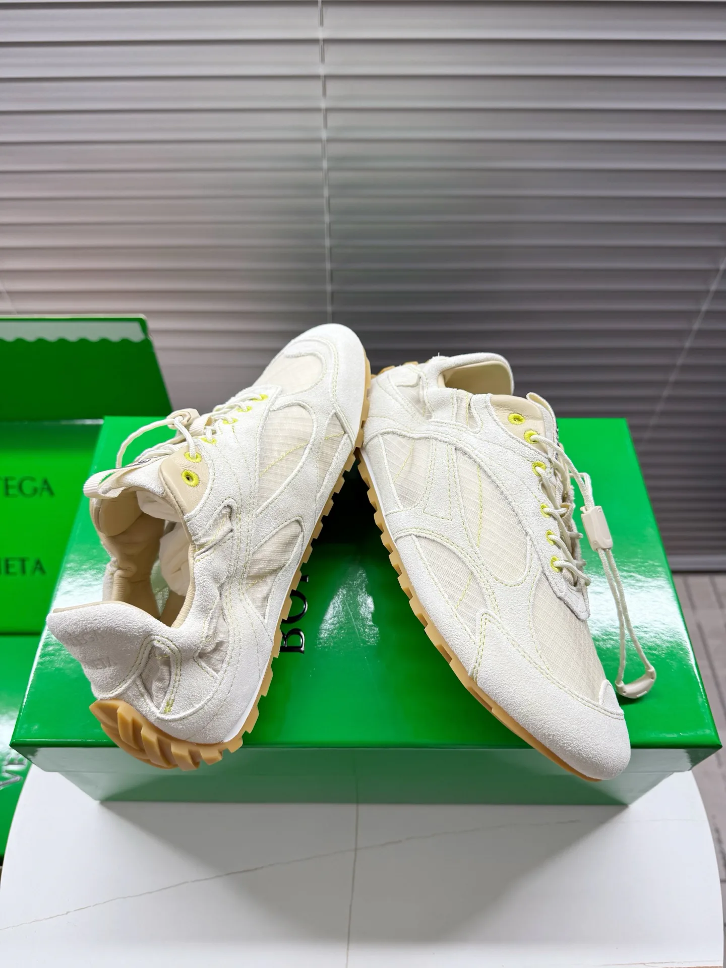 Кроссовки Женские Bottega Veneta 983478