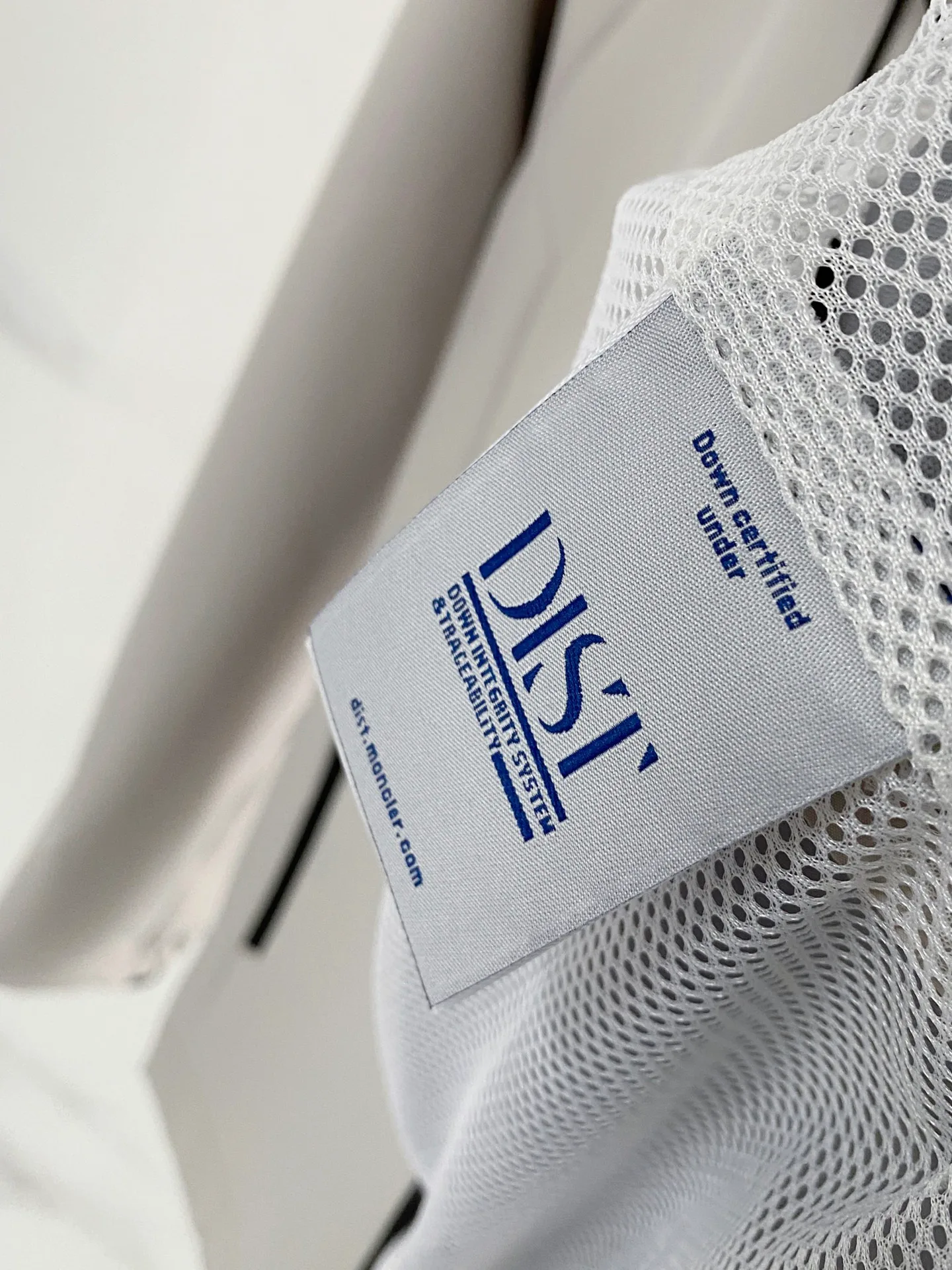 Куртки И Пуховики Мужские Moncler 10610765