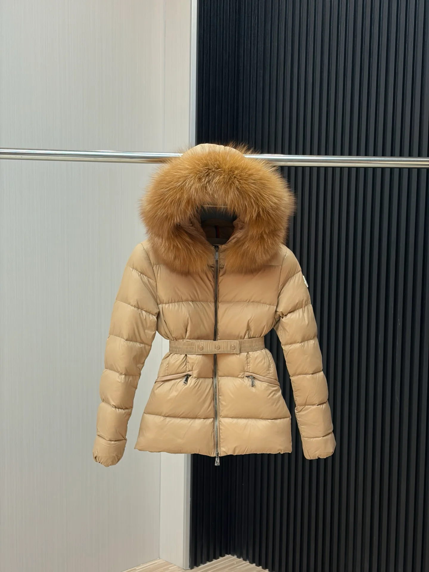 Куртки И Пуховики Женские Moncler 17926556
