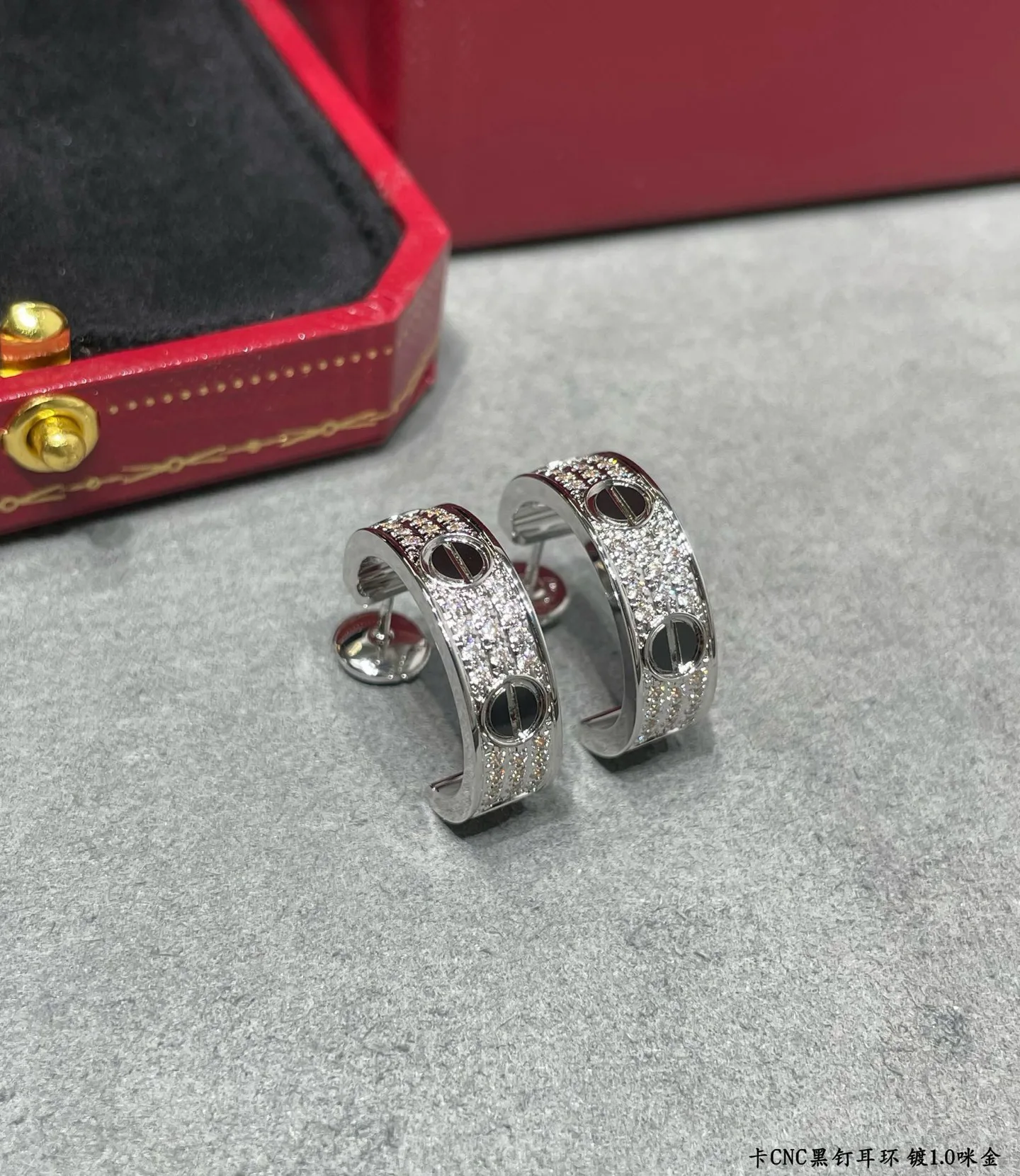 Бижутерия Cartier 17216117