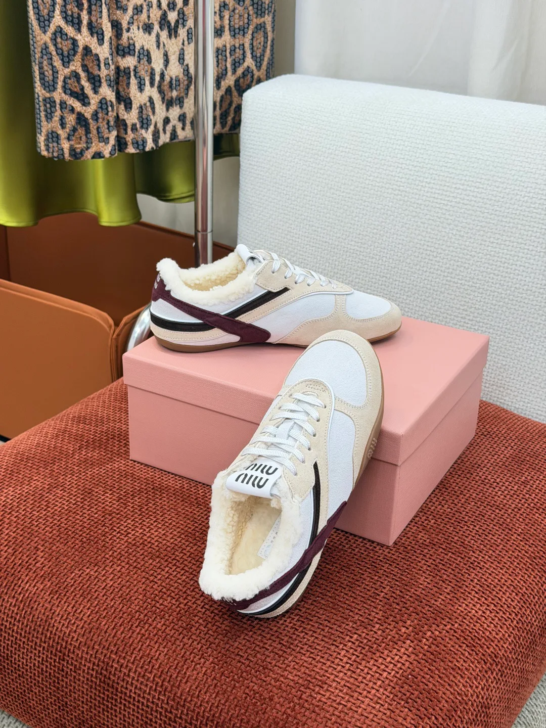Кроссовки Женские Miu Miu 19655426