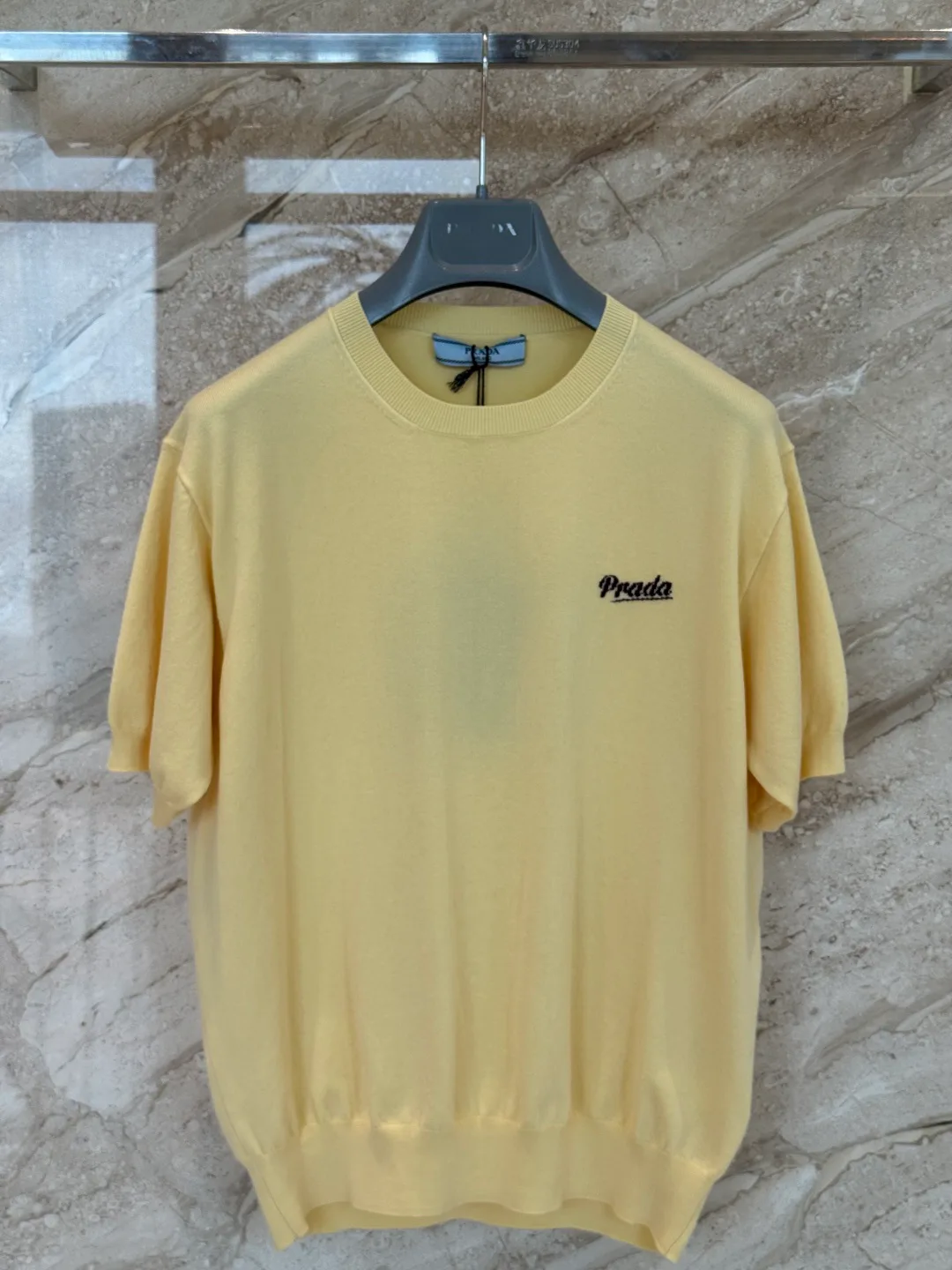 Футболки Женские Prada 13210153