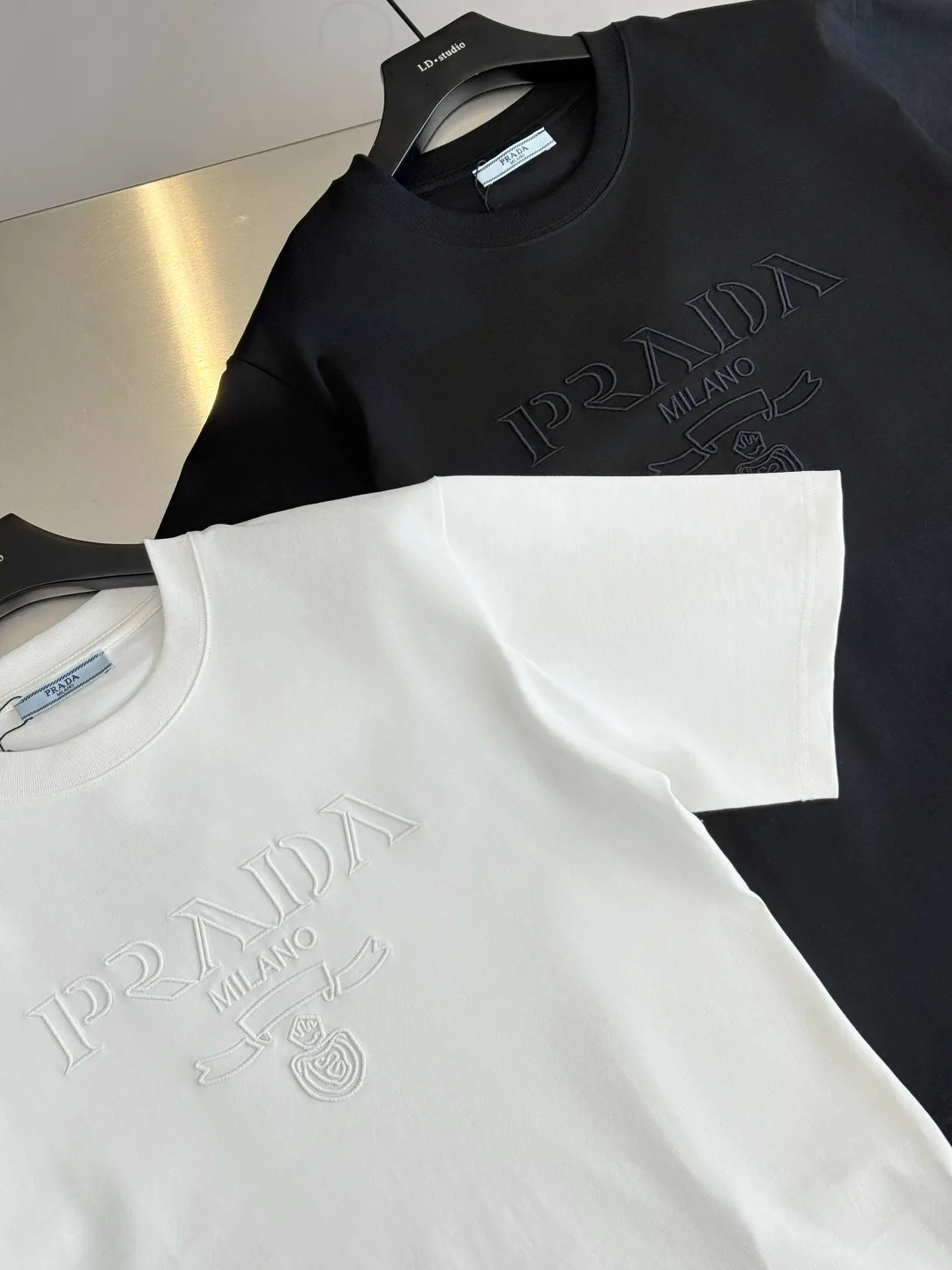 Футболки Женские Prada 10151620