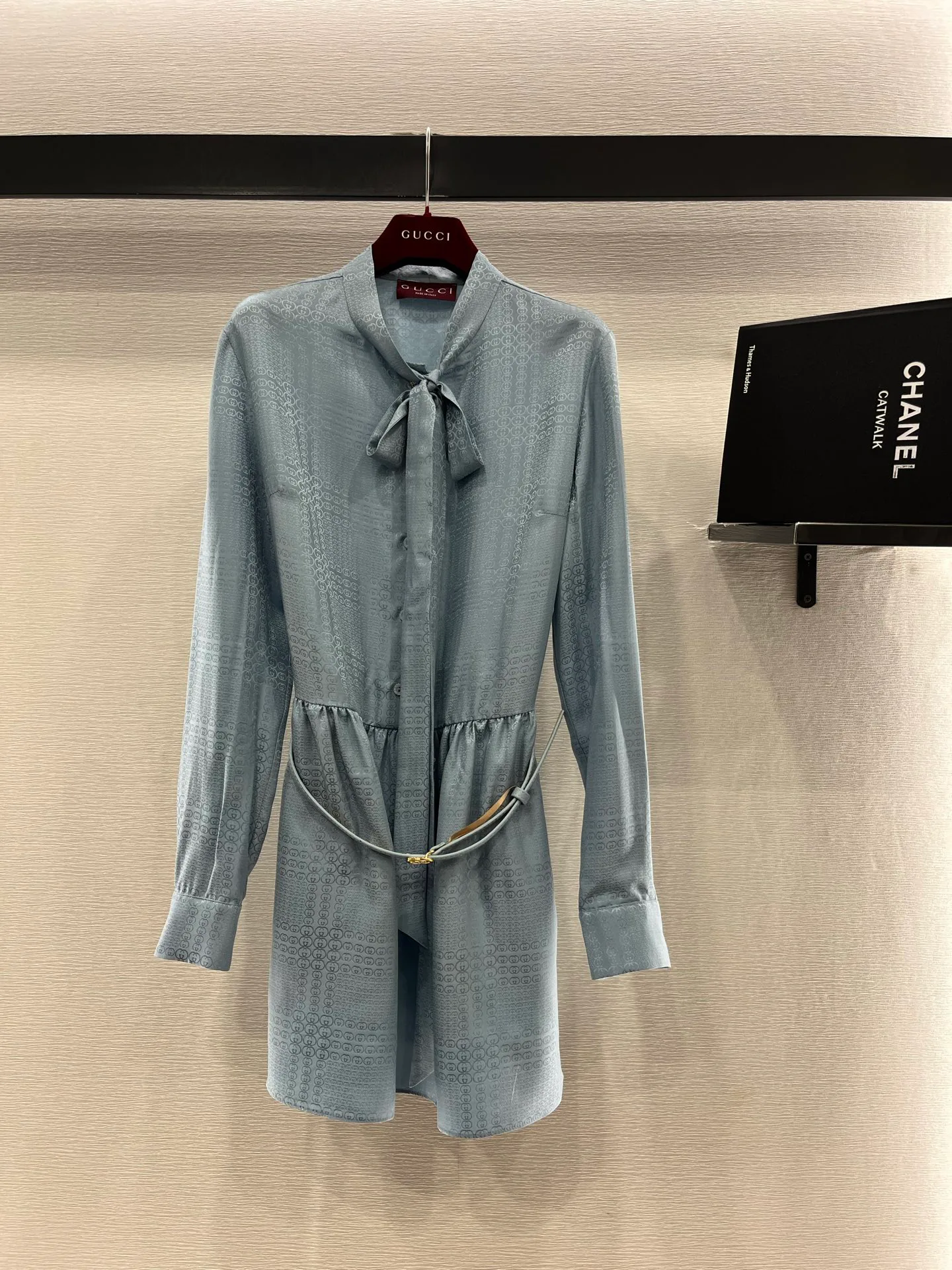 Платья Женские Louis Vuitton 1352052