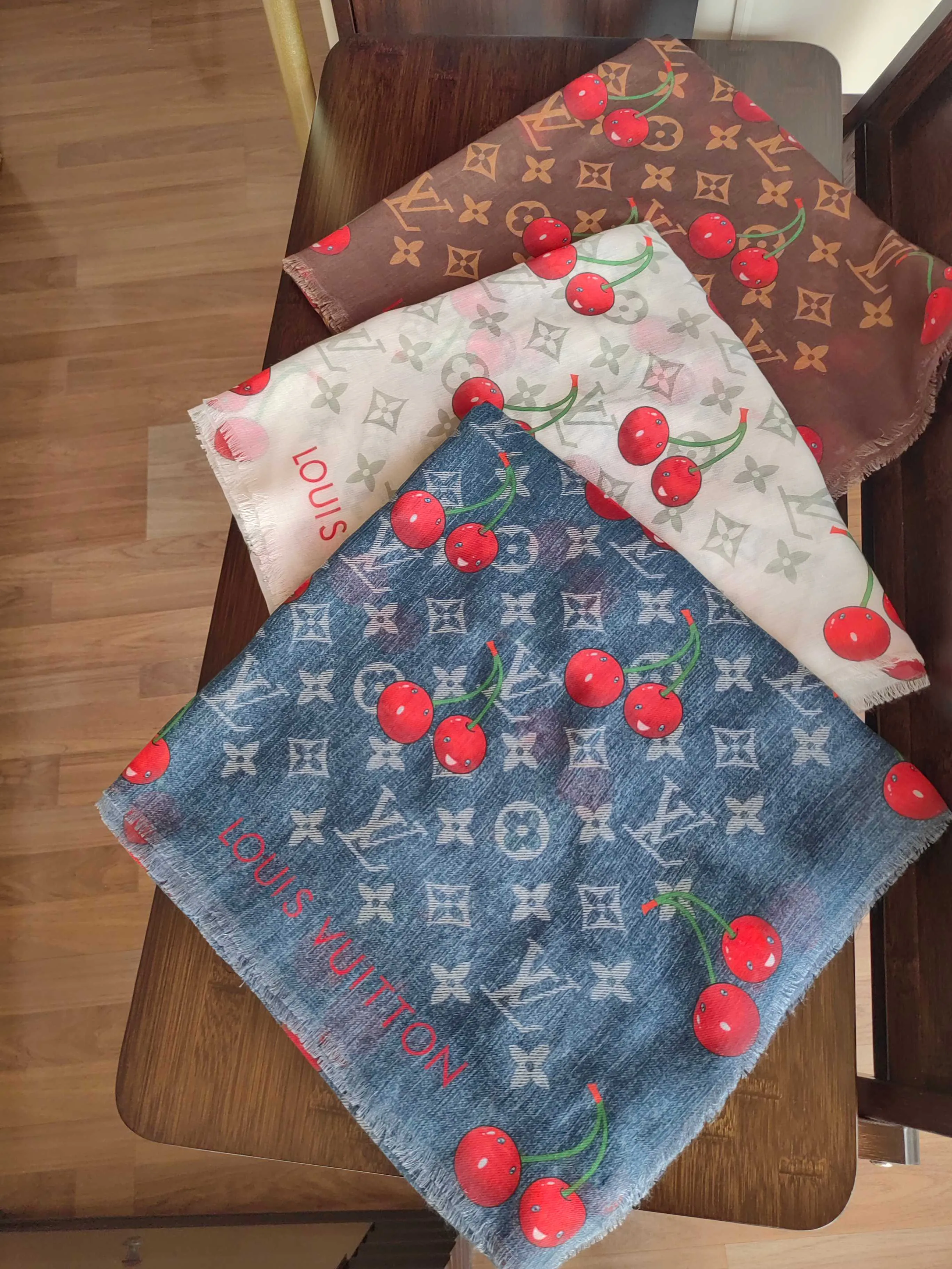 Платки Louis Vuitton 789906