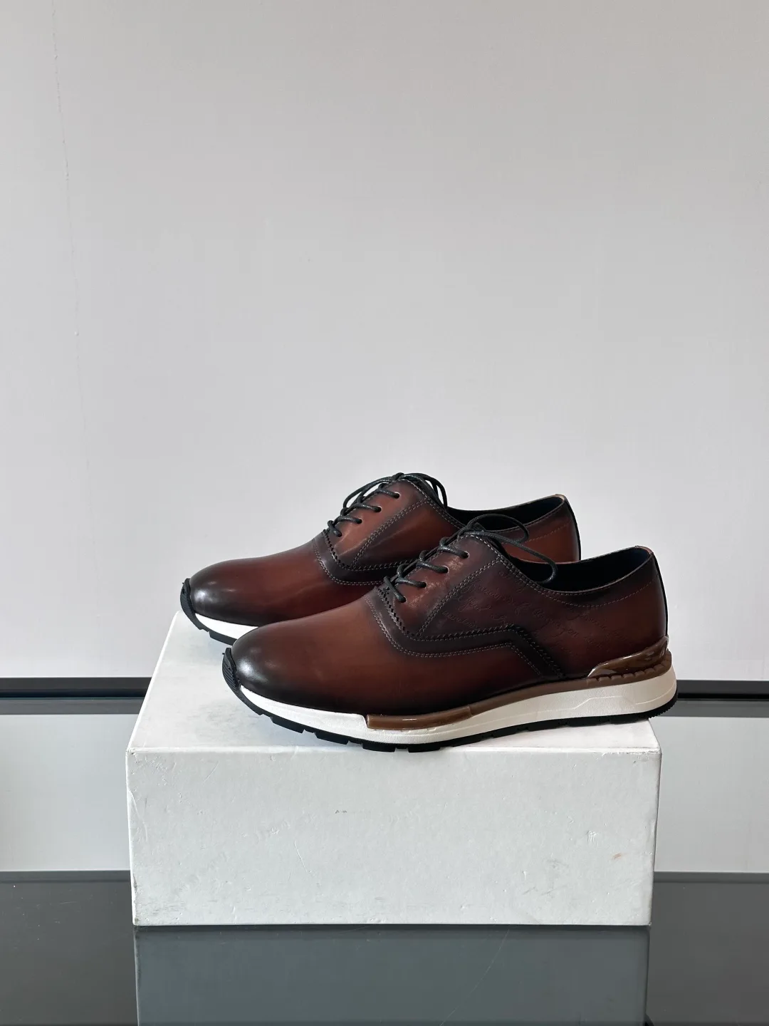 Кроссовки Мужские Berluti 28192