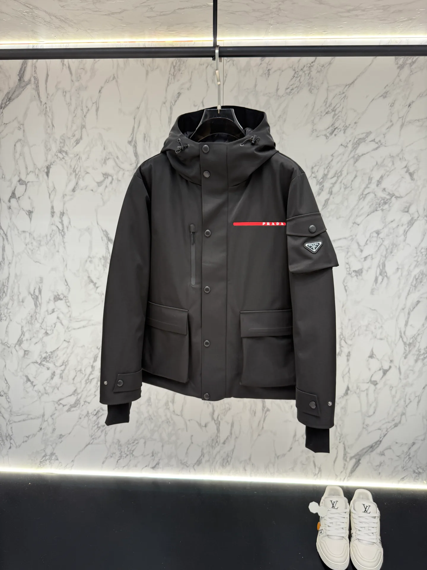 Куртки И Пуховики Женские Prada 18046145