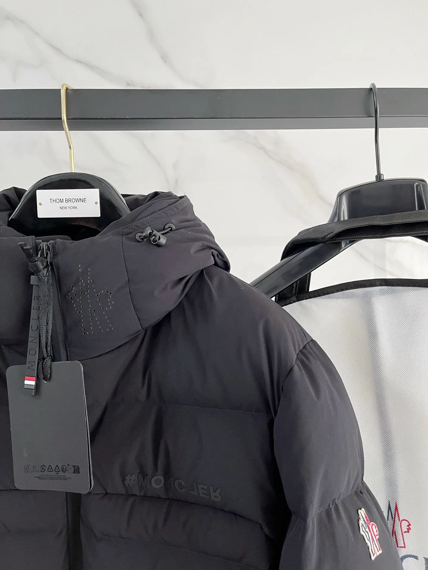 Куртки И Пуховики Мужские Moncler 283222