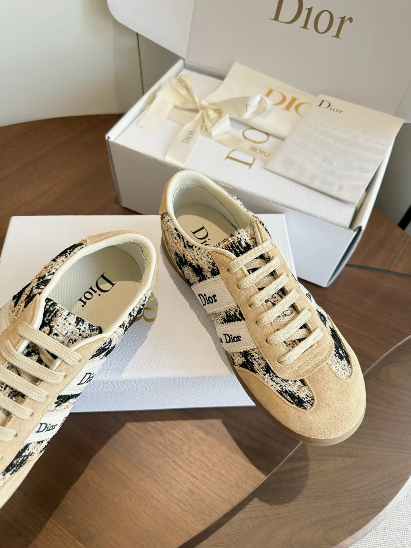 Кроссовки Женские Christian Dior 18443945