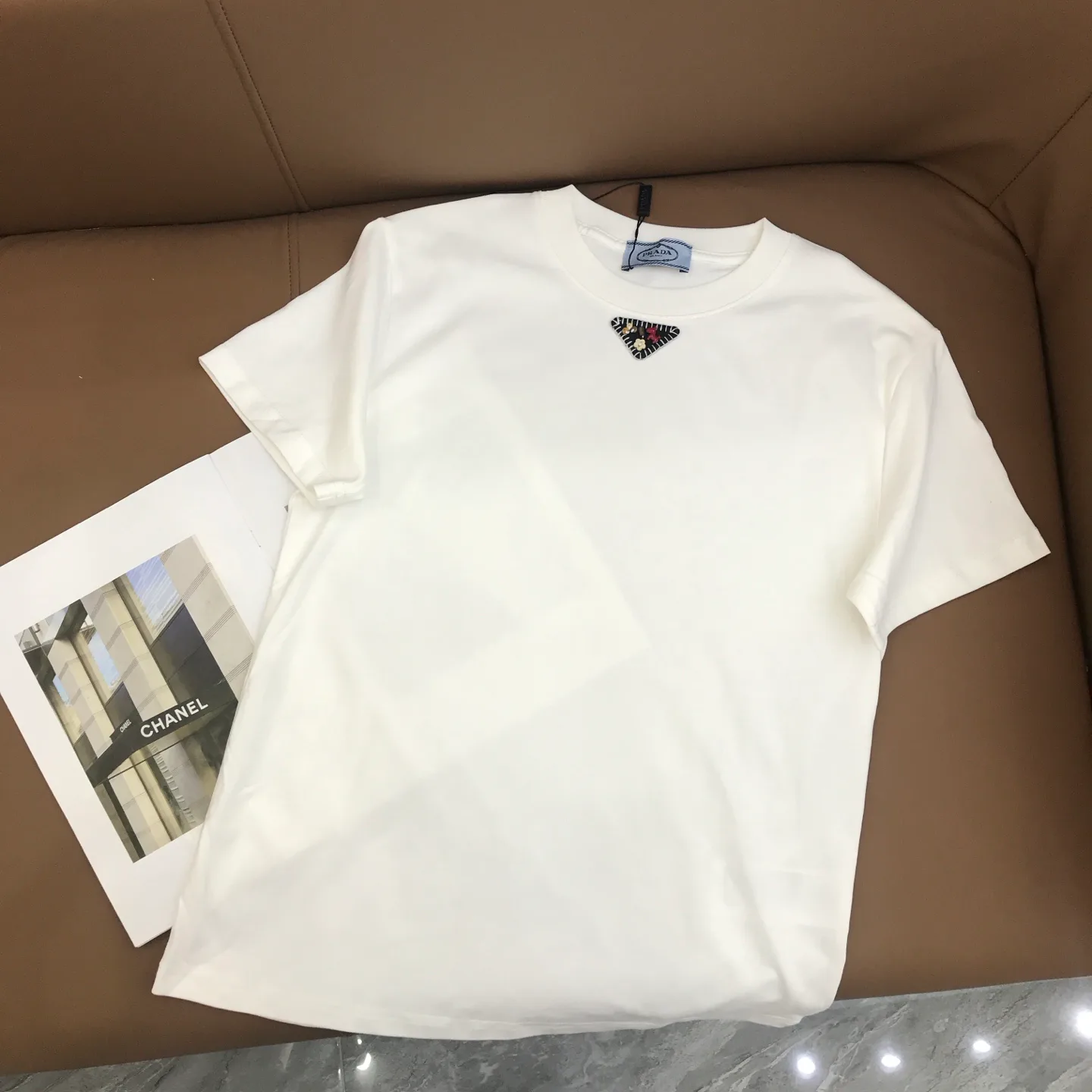 Футболки Женские Prada 11734005