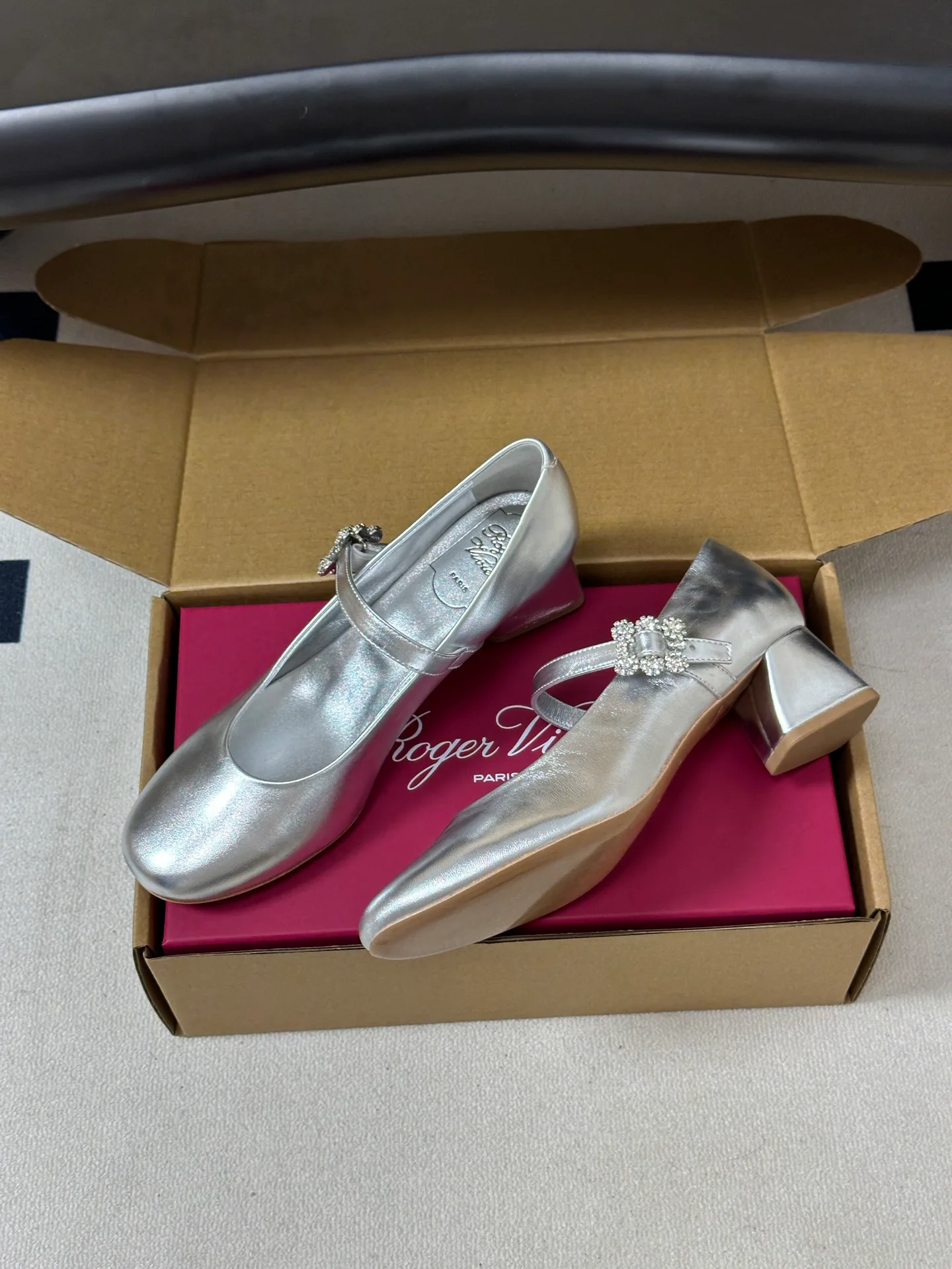 Туфли Женские Roger Vivier 18041486