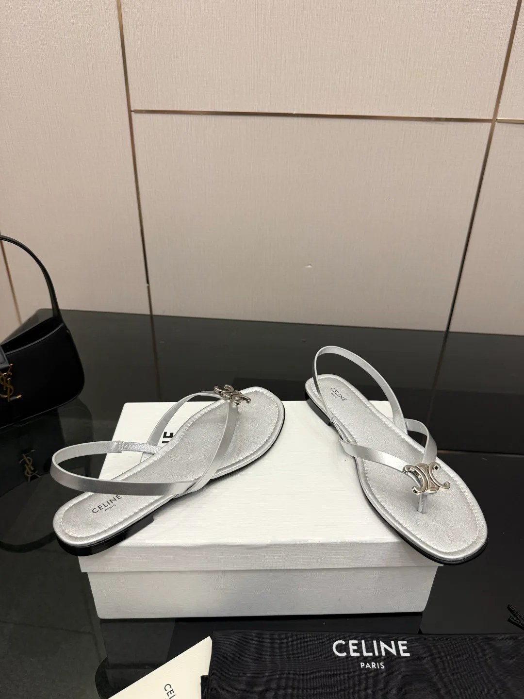 Сандалии Женские Celine 13461677