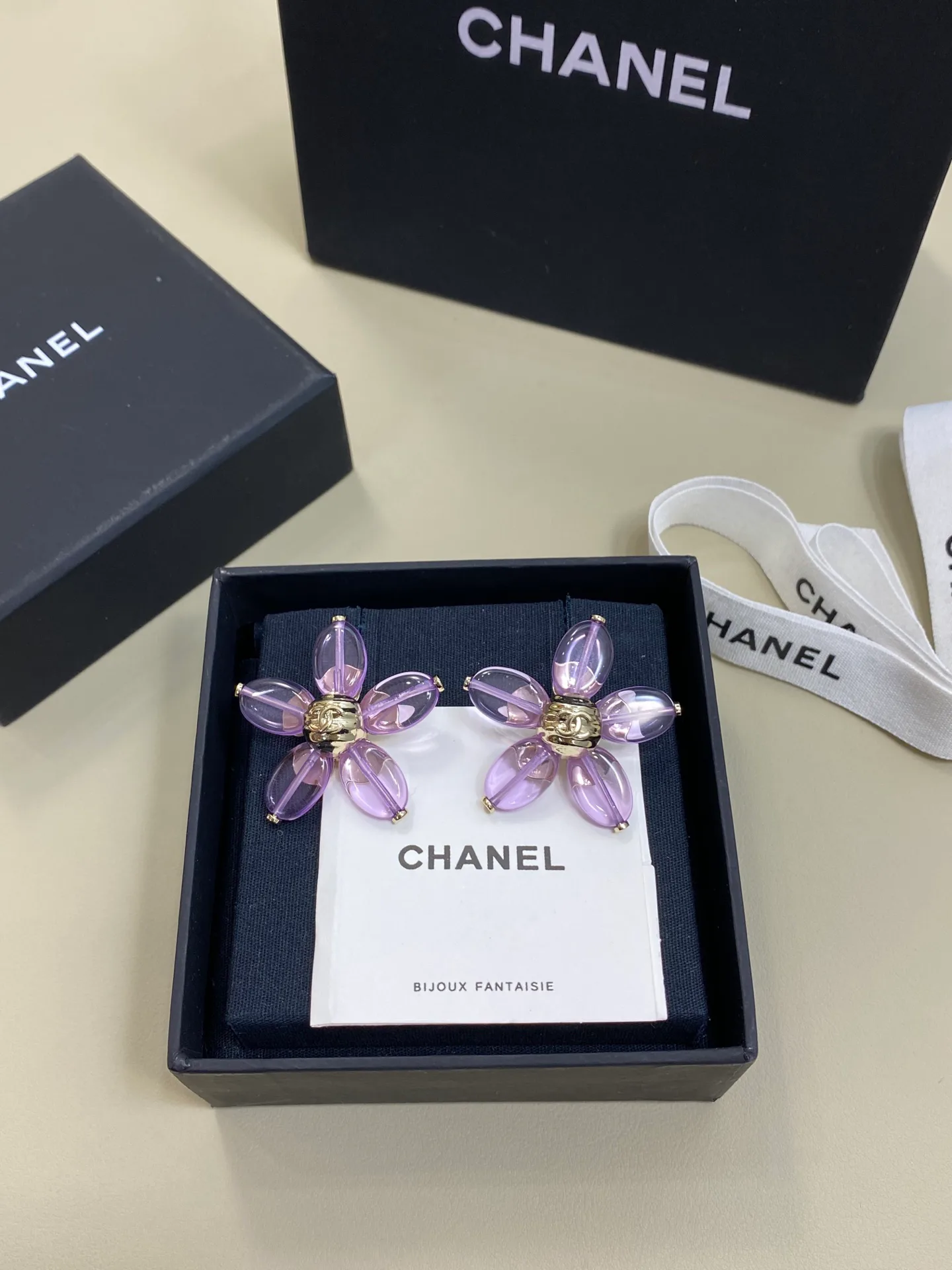 Бижутерия Chanel 6139697