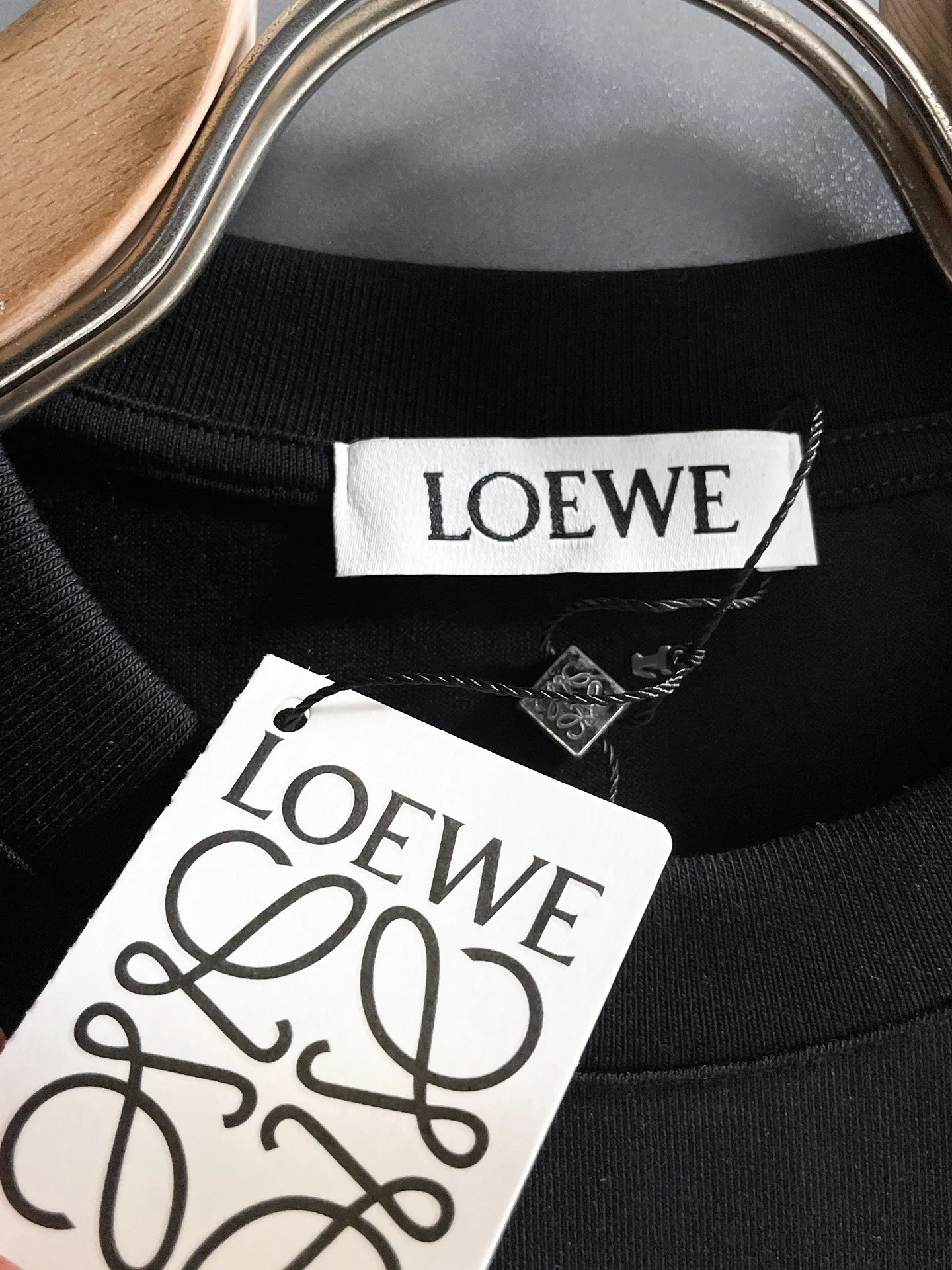 Футболки Женские Loewe 16927199