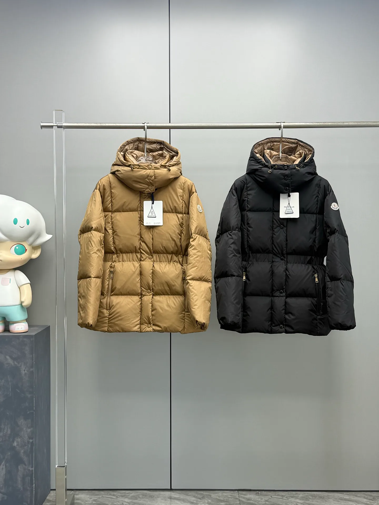 Куртки И Пуховики Женские Moncler 18326250