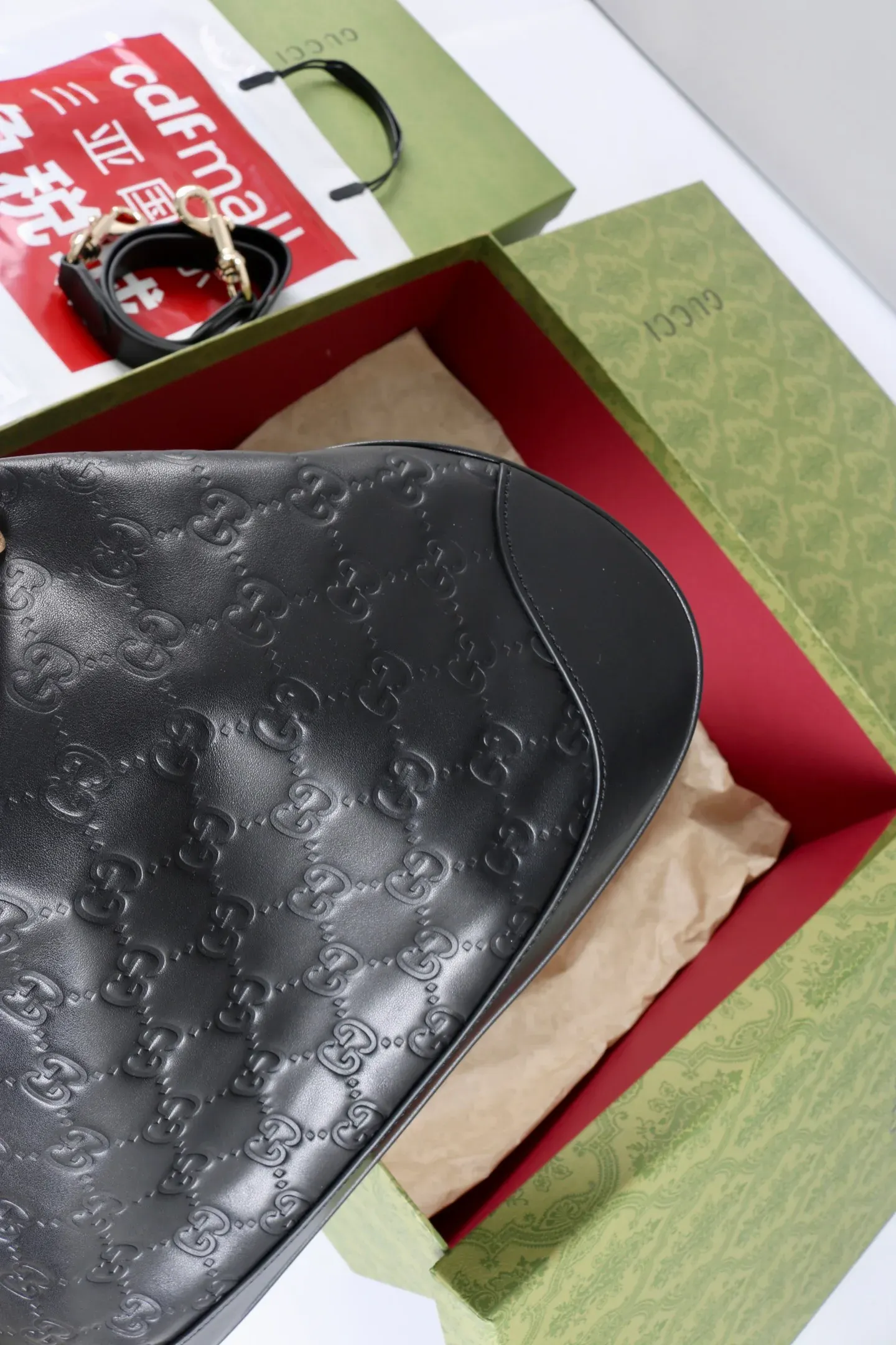 Сумки На Ремне Женские Gucci 393594